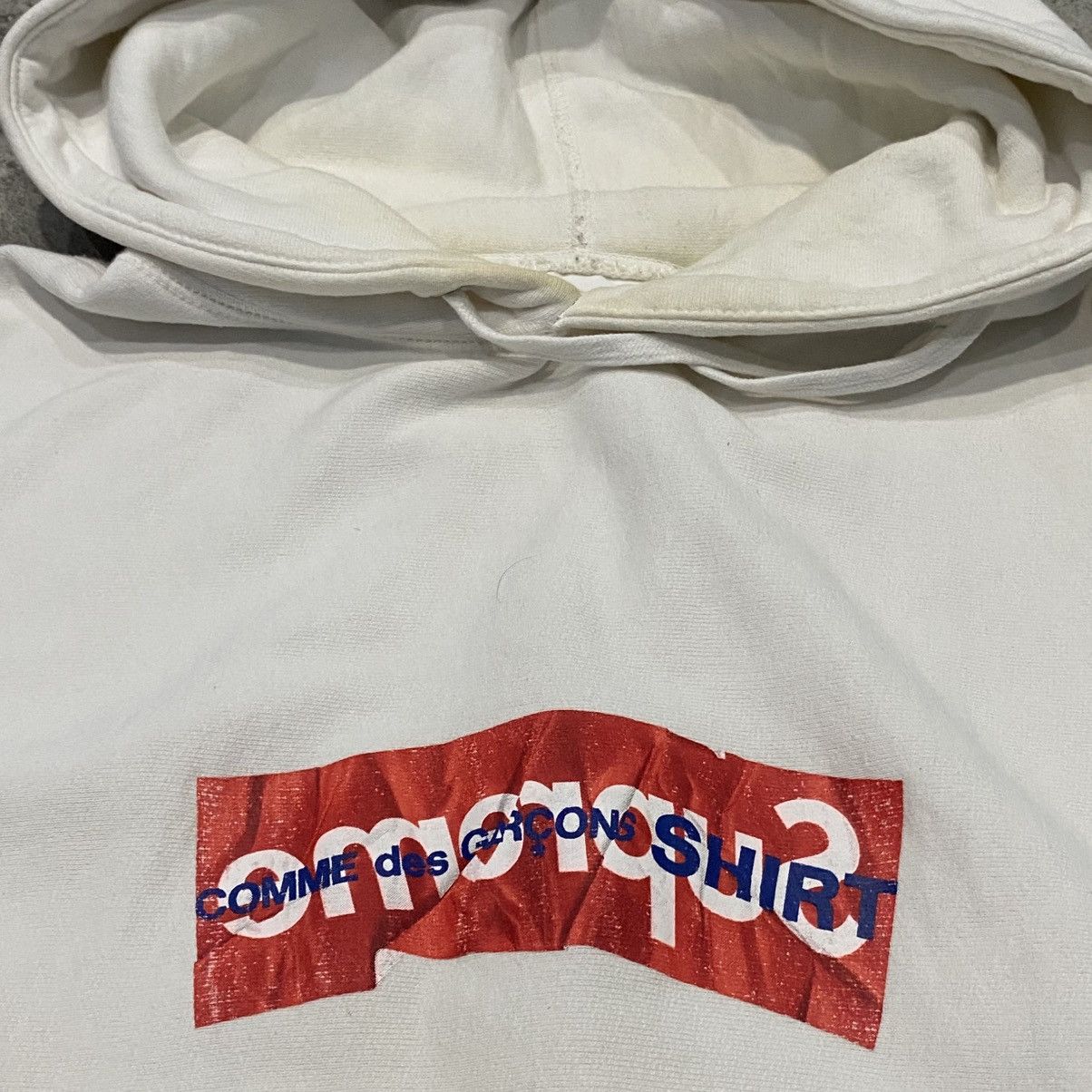 Comme des Garcons SHIRT × Supreme Supreme X CDG Logo Box Hoodie Size US M / EU 48-50 / 2 - 7 Thumbnail
