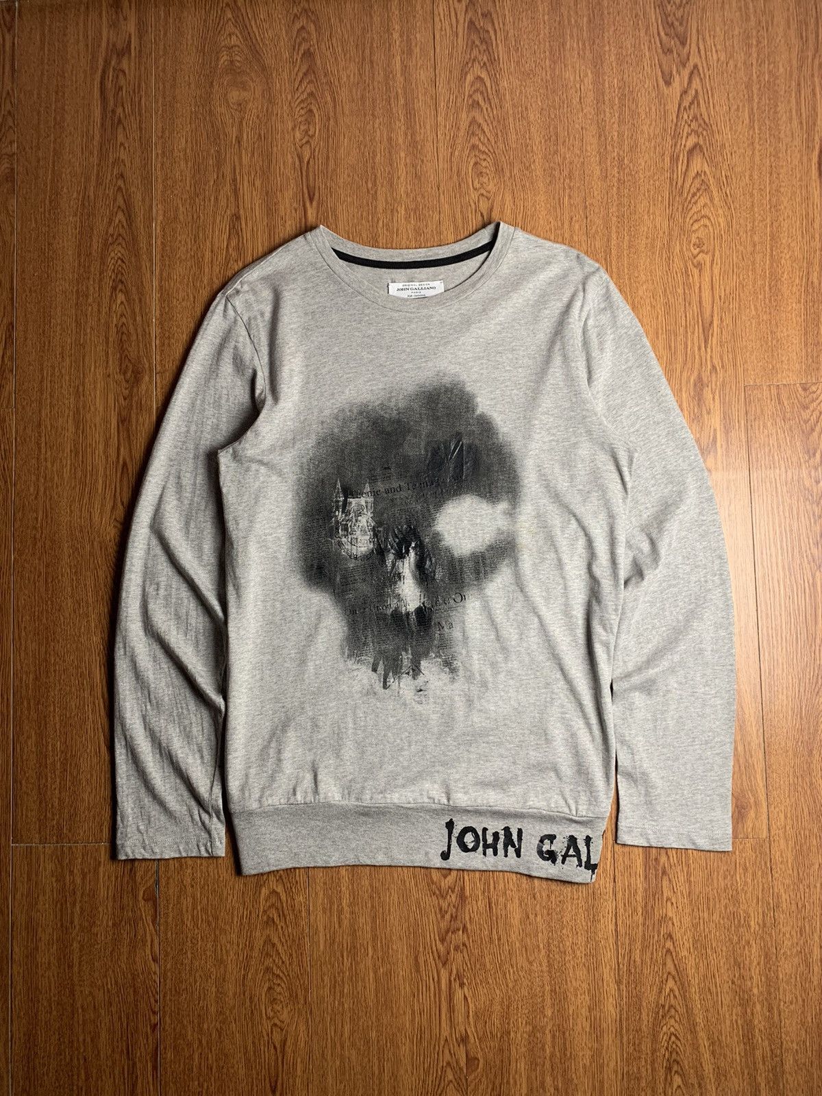 John Galliano John Galliano - Skull Graphic Sweatshirt Size US M / EU 48-50 / 2 - 1 Thumbnail