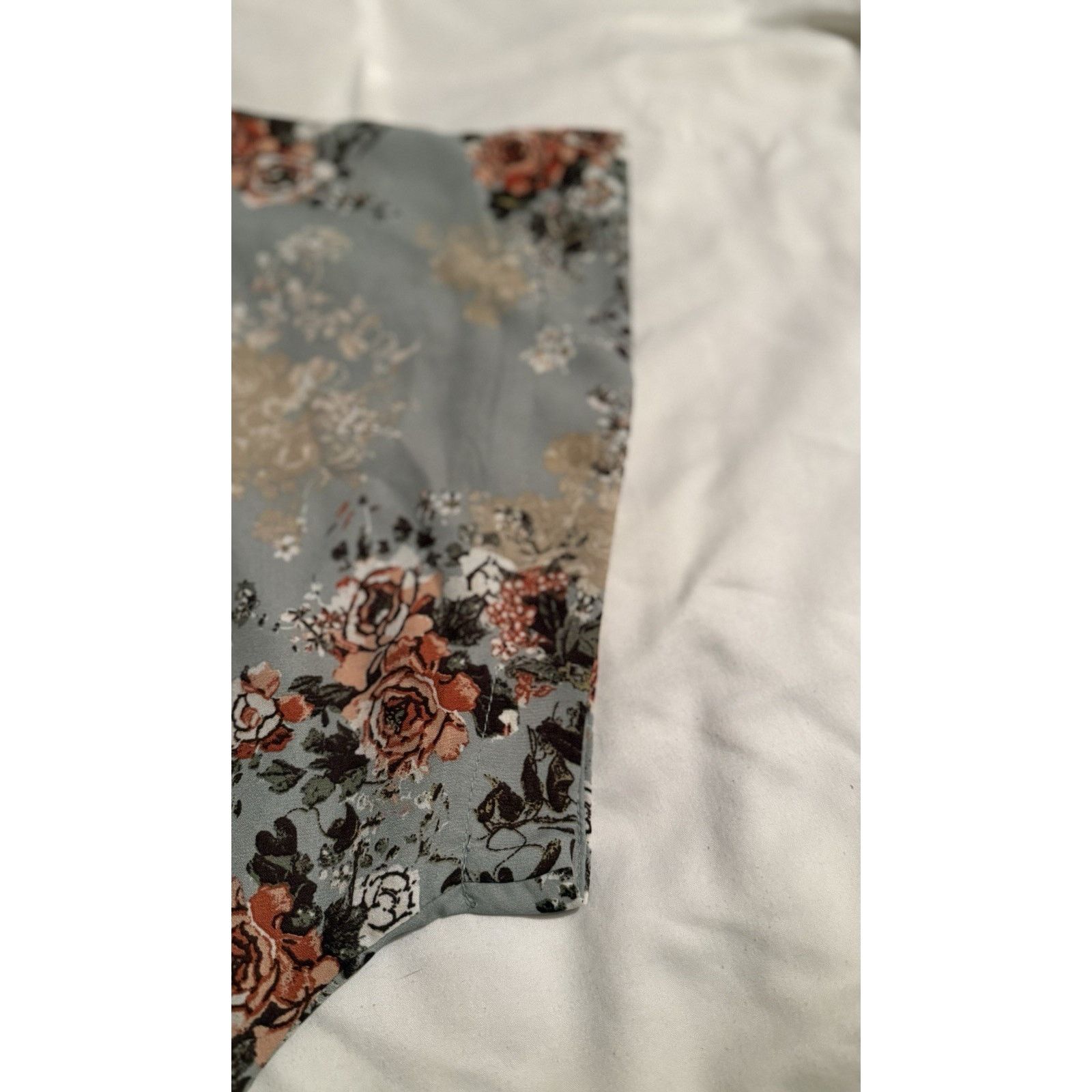 Other Misia Curvy Top 3X Sage Green Floral Wrap Elastic Waist Soft Size 3XL / US 20-22 - 4 Thumbnail