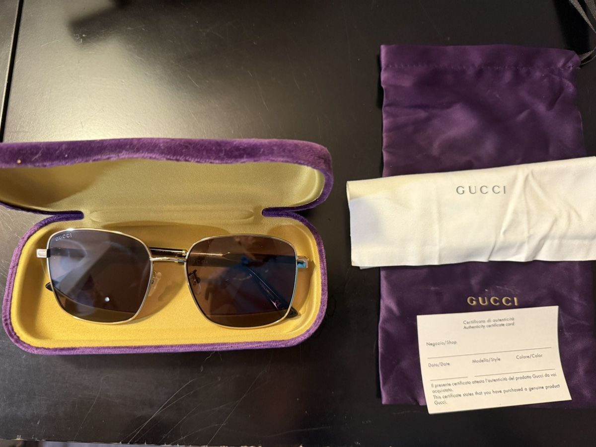 Gucci Gucci Sunglasses GG0852SK-003 Size ONE SIZE - 1 Preview
