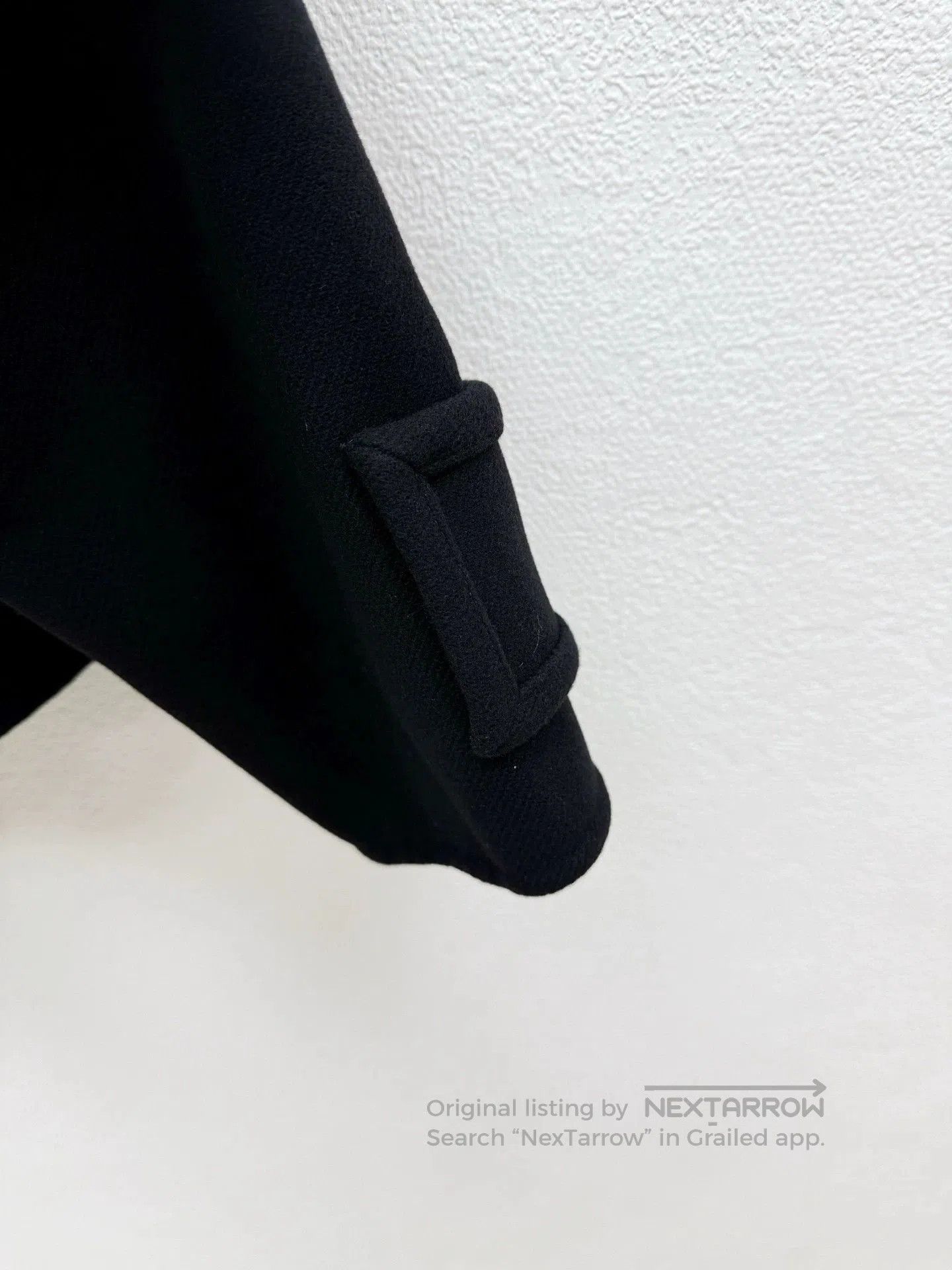 Valentino VALENTINO Wool Double-Breasted Coat. Size US XS / EU 42 / 0 - 7 Thumbnail