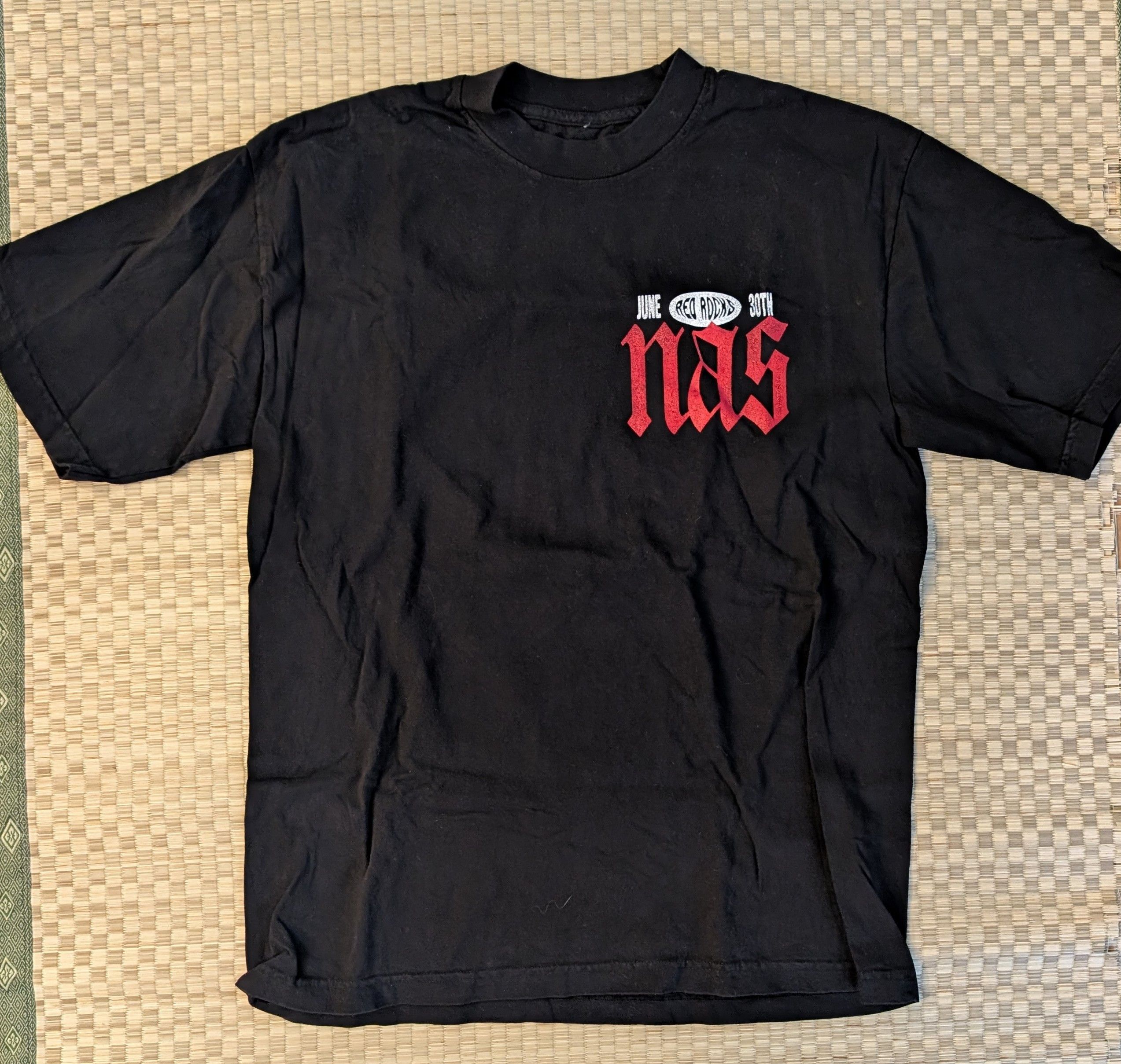 Nas NEW RARE Nas Red Rocks One Night Only T-shirt Size US M / EU 48-50 / 2 - 2 Thumbnail