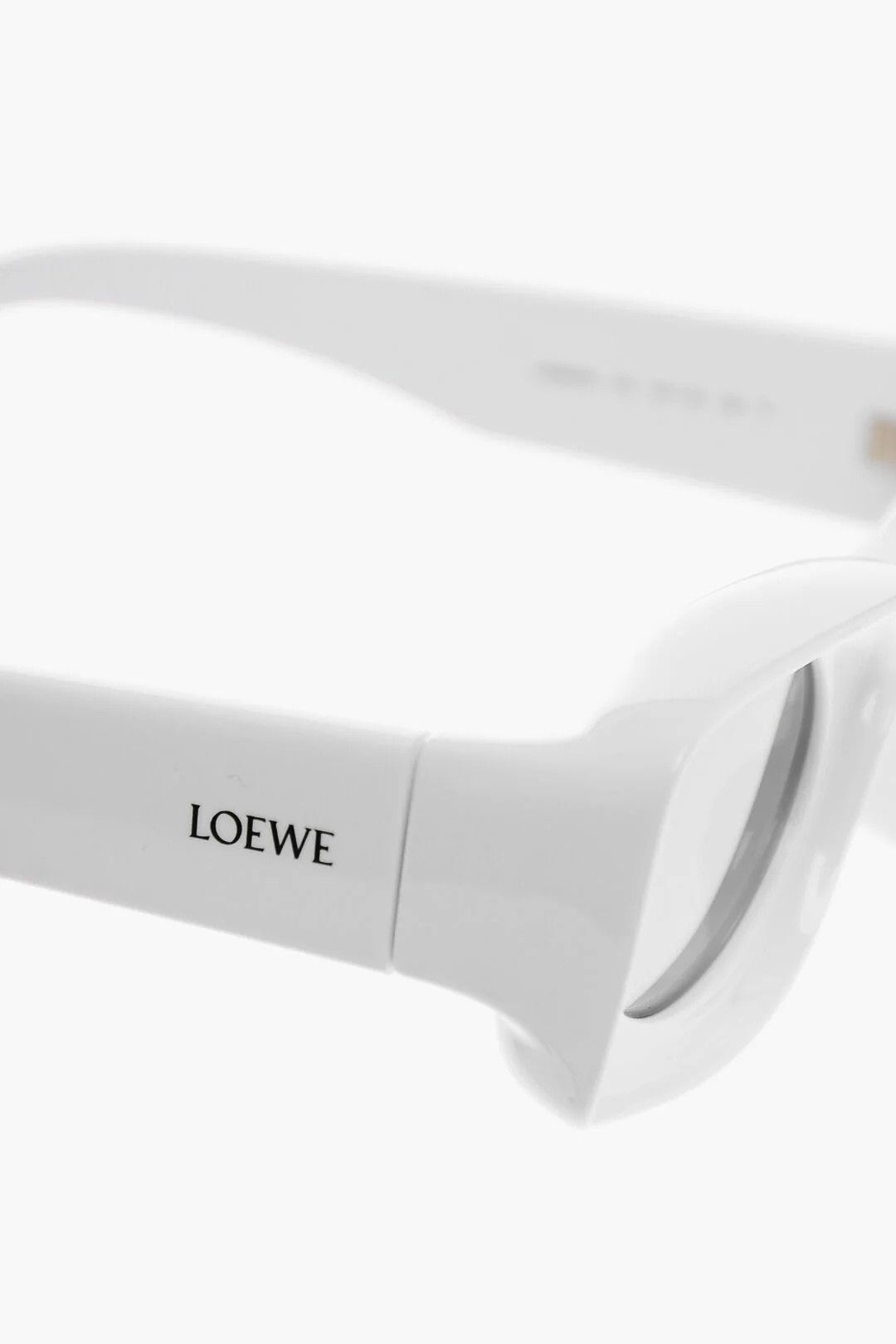 Loewe og1mm0426 Size: OS / Sunglasses in White Size ONE SIZE - 4 Thumbnail
