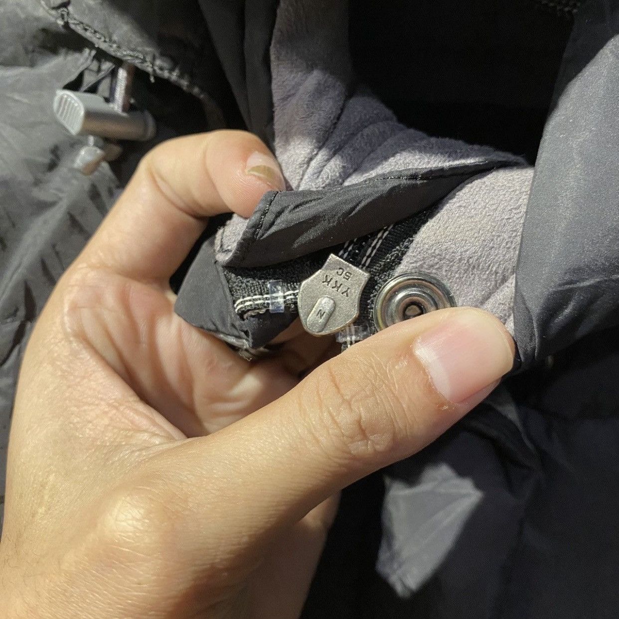 The North Face THE NORTH FACE Down Jacket XS Fit S Black Size S / US 4 / IT 40 - 11 Thumbnail