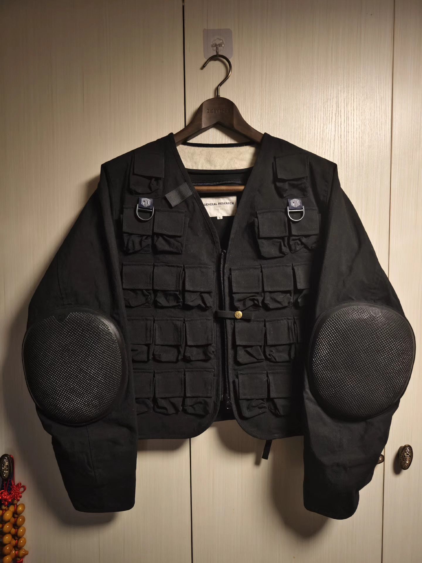 General Research General Research Multi-Pocket Jacket Size US L / EU 52-54 / 3 - 1 Thumbnail