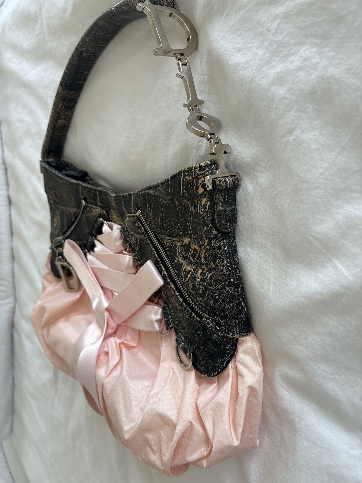 Dior Christian Dior RARE Pink and Black Python Corset Ballet Bag Size ONE SIZE - 9 Thumbnail