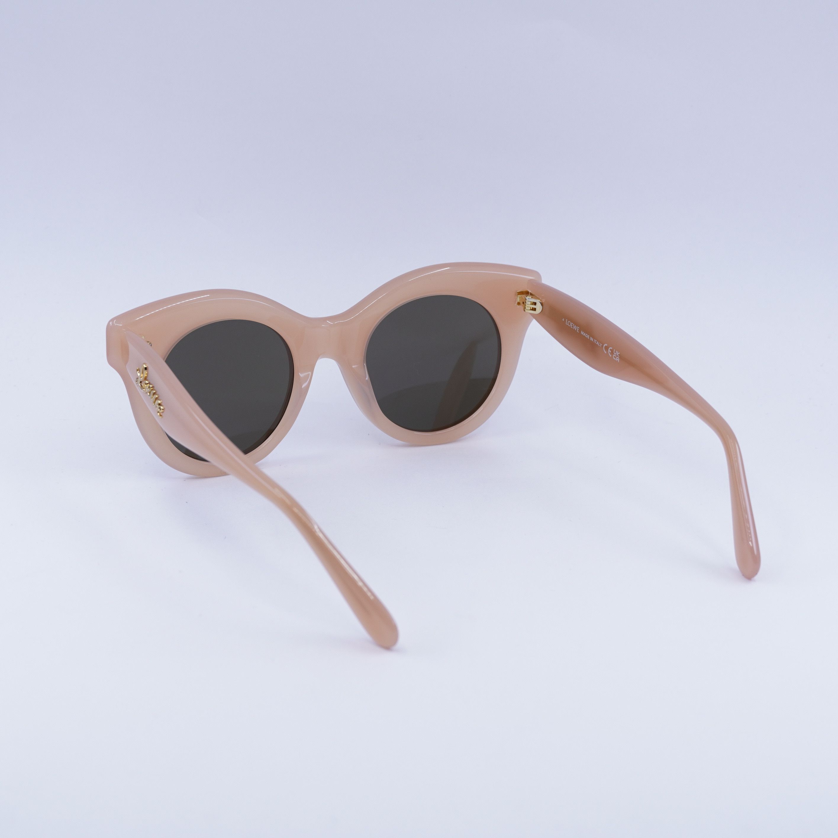 Loewe Loewe LW40126I 72E Sunglasses Pink Round Frame, Grey Lenses Size ONE SIZE - 8 Thumbnail