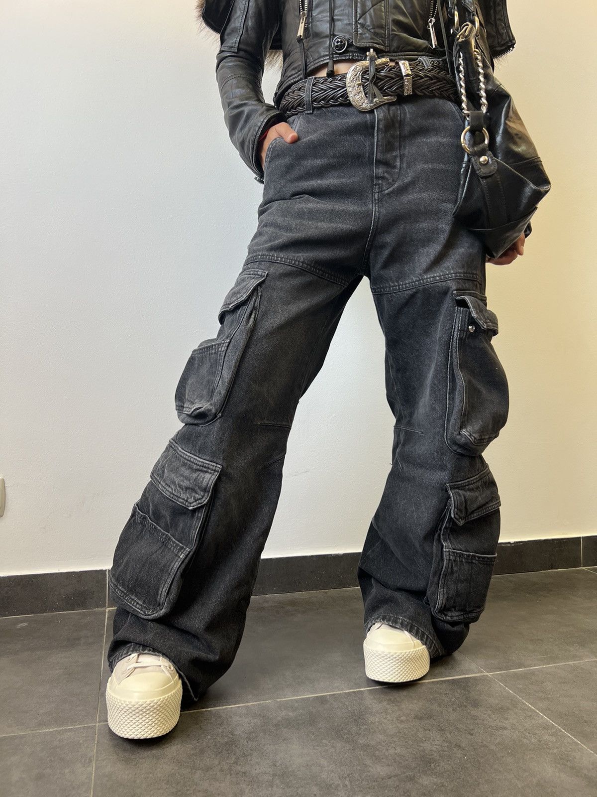 Diesel Baggy cargo DIESEL Y2K jeans in washed grey Size 24" / US 00 / IT 34 - 2 Thumbnail