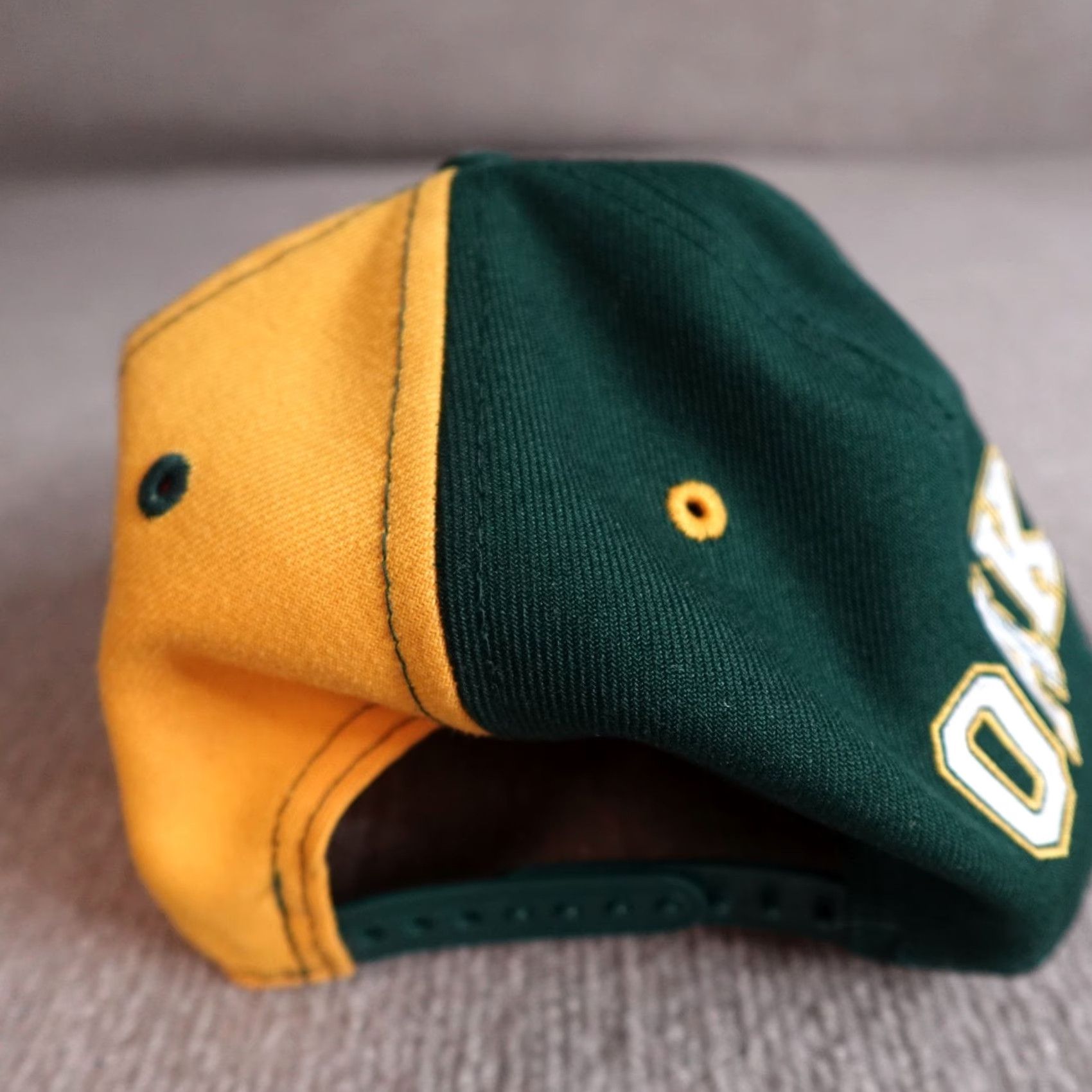 New Era New Era Oakland A's Hat Snapback Geometric Green Yellow 9Fifty Embroidered Adjustable Men Summer Spring Vintage: No Signed: No Size ONE SIZE - 5 Thumbnail