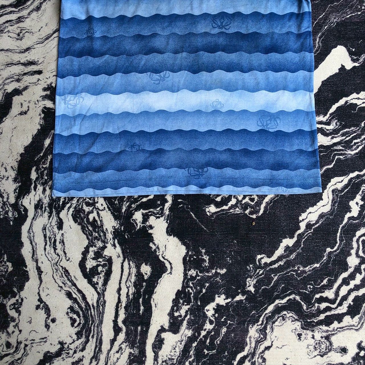Loewe Vintage Loewe Wave Pattern Tee Blue Gradient Size US M / EU 48-50 / 2 - 4 Thumbnail