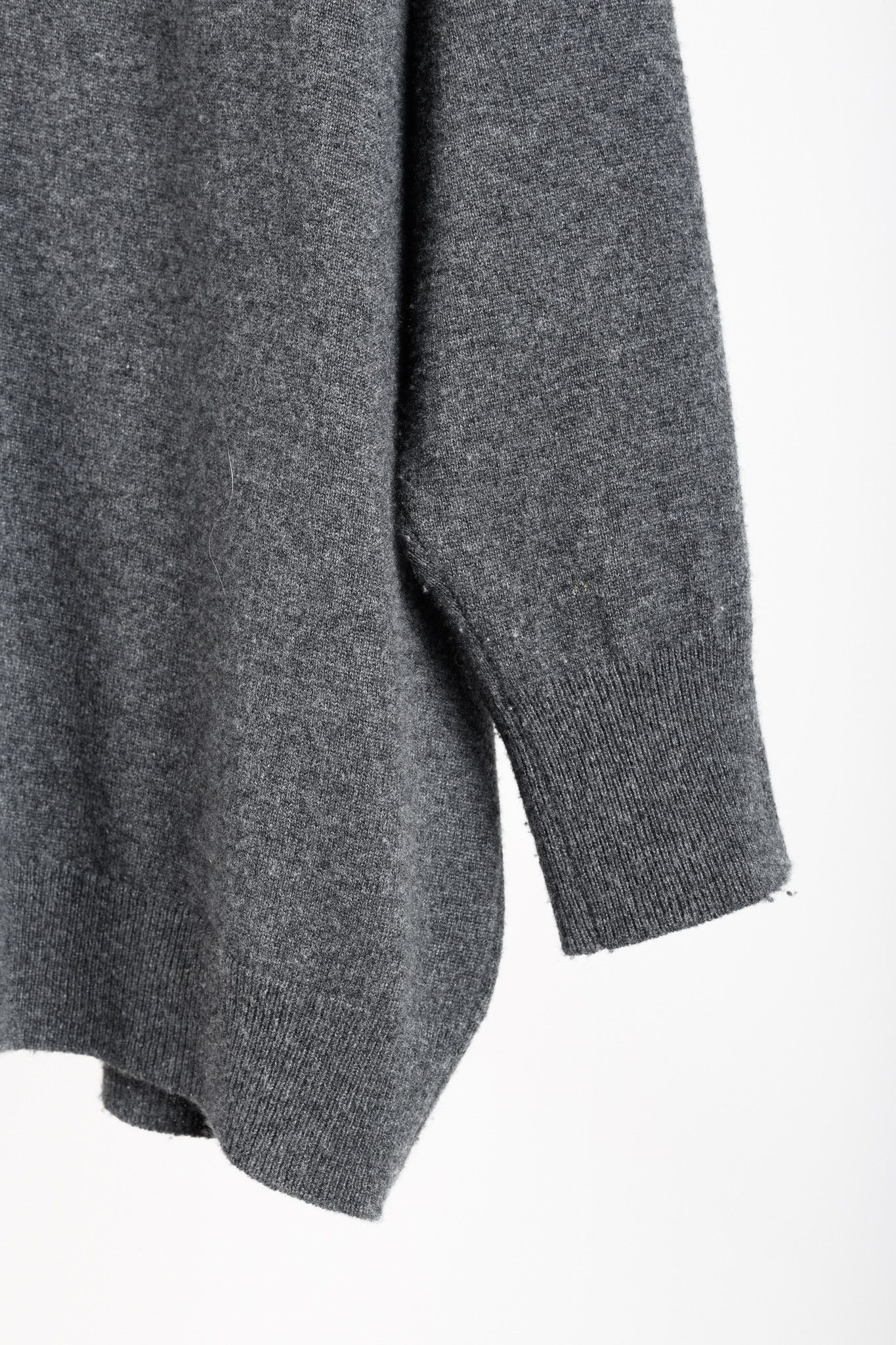 Other Queene and Belle Grey Cashmere Intarsia V-Neck Cardigan Size M / US 6-8 / IT 42-44 - 7 Thumbnail