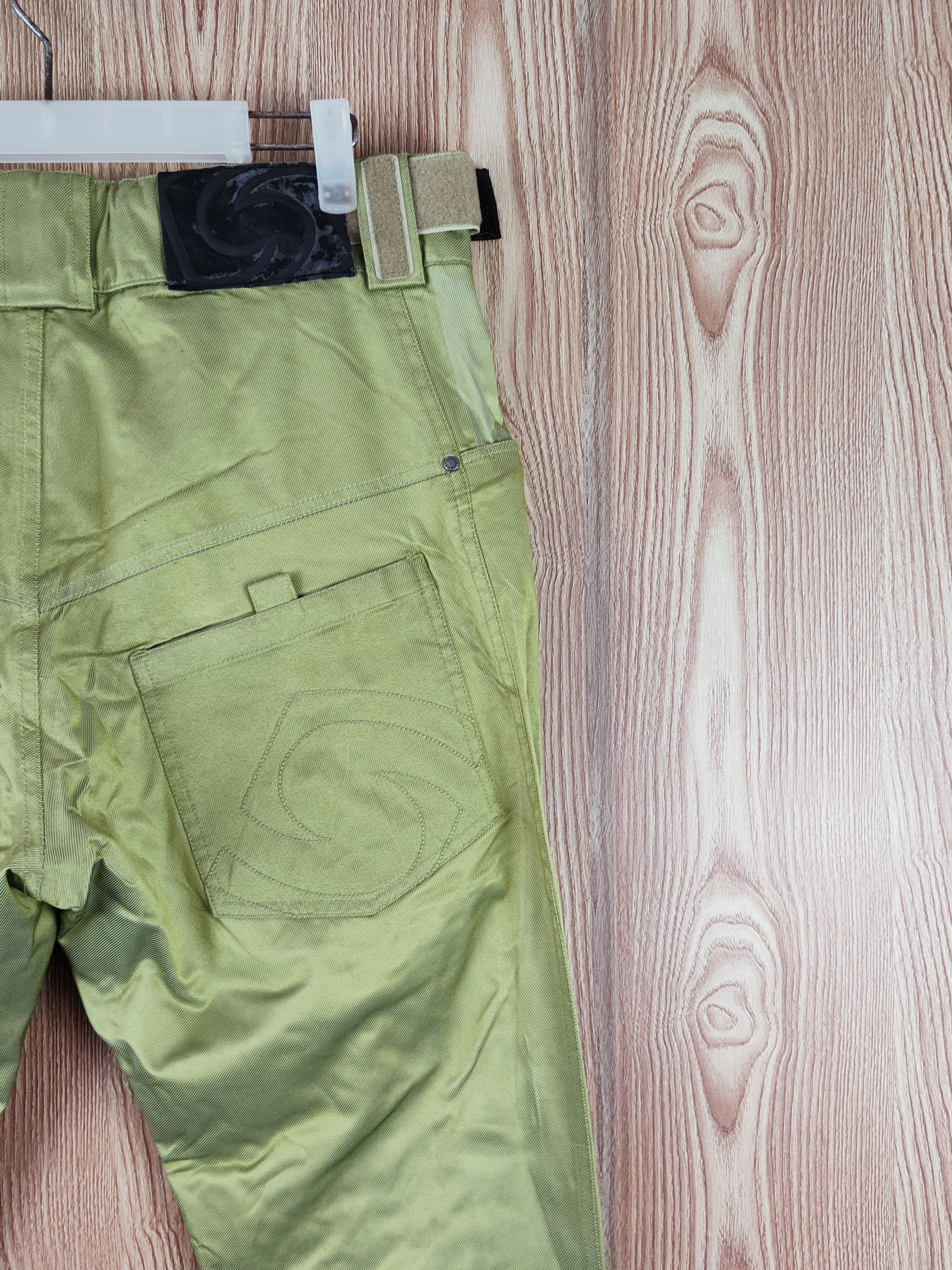 Japanese Brand Stormshed Green Ski Snowboarding Pants #W835 Size US 31 - 15 Thumbnail