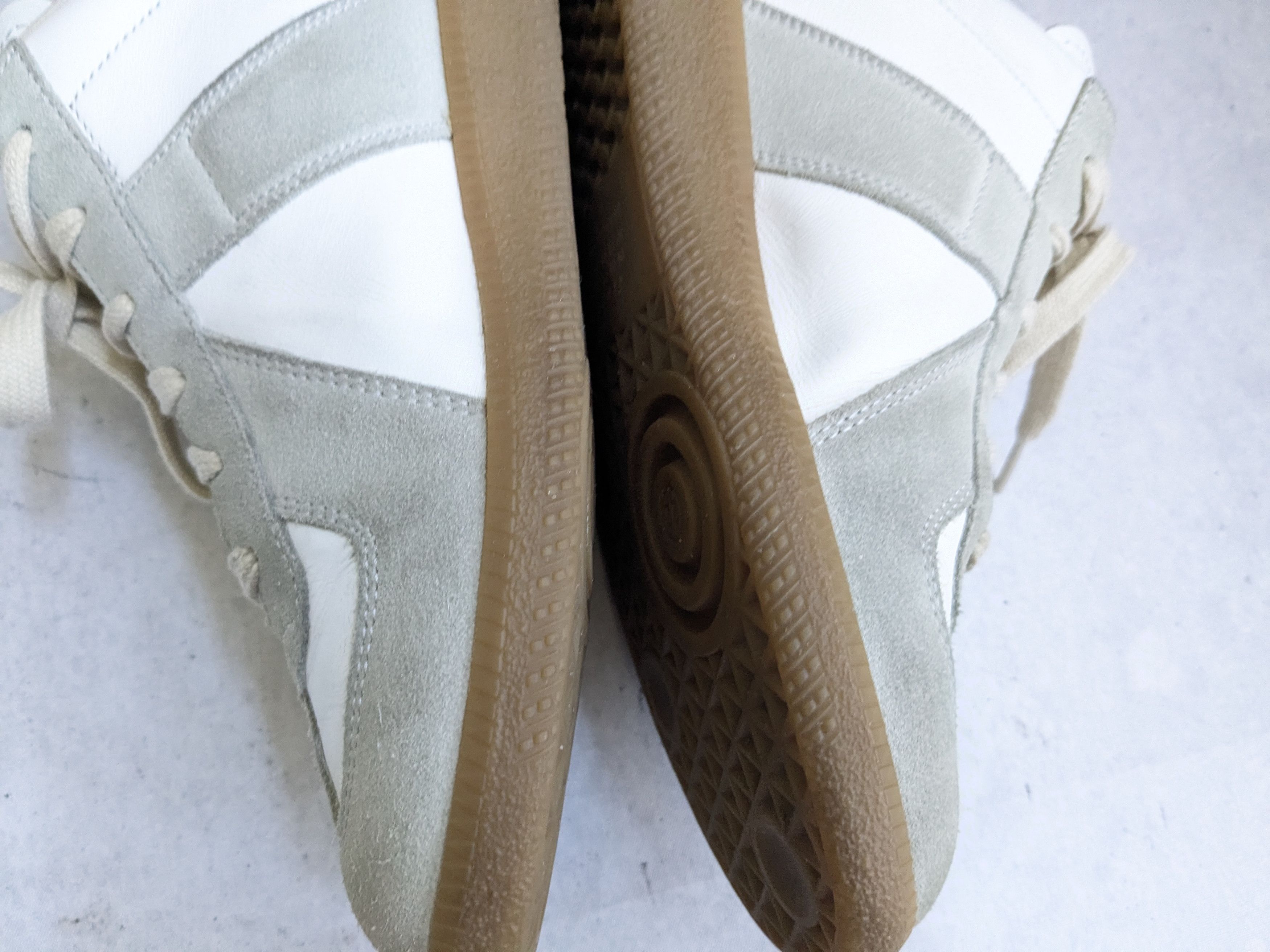Maison Margiela Maison Margiela Replica GAT Sneakers Gray White 7 40 Low Top Size US 7 / EU 40 - 13 Thumbnail
