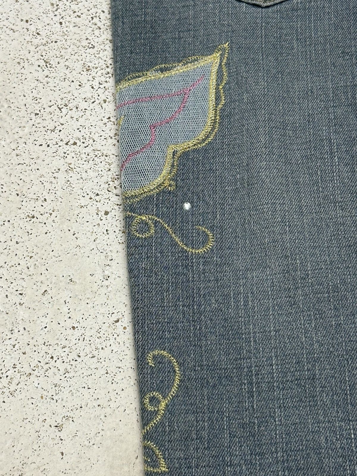Le Grande Bleu (L.G.B.) Flared Embroidered Jeans Design Flower Size 27" / US 4 / IT 40 - 11 Thumbnail