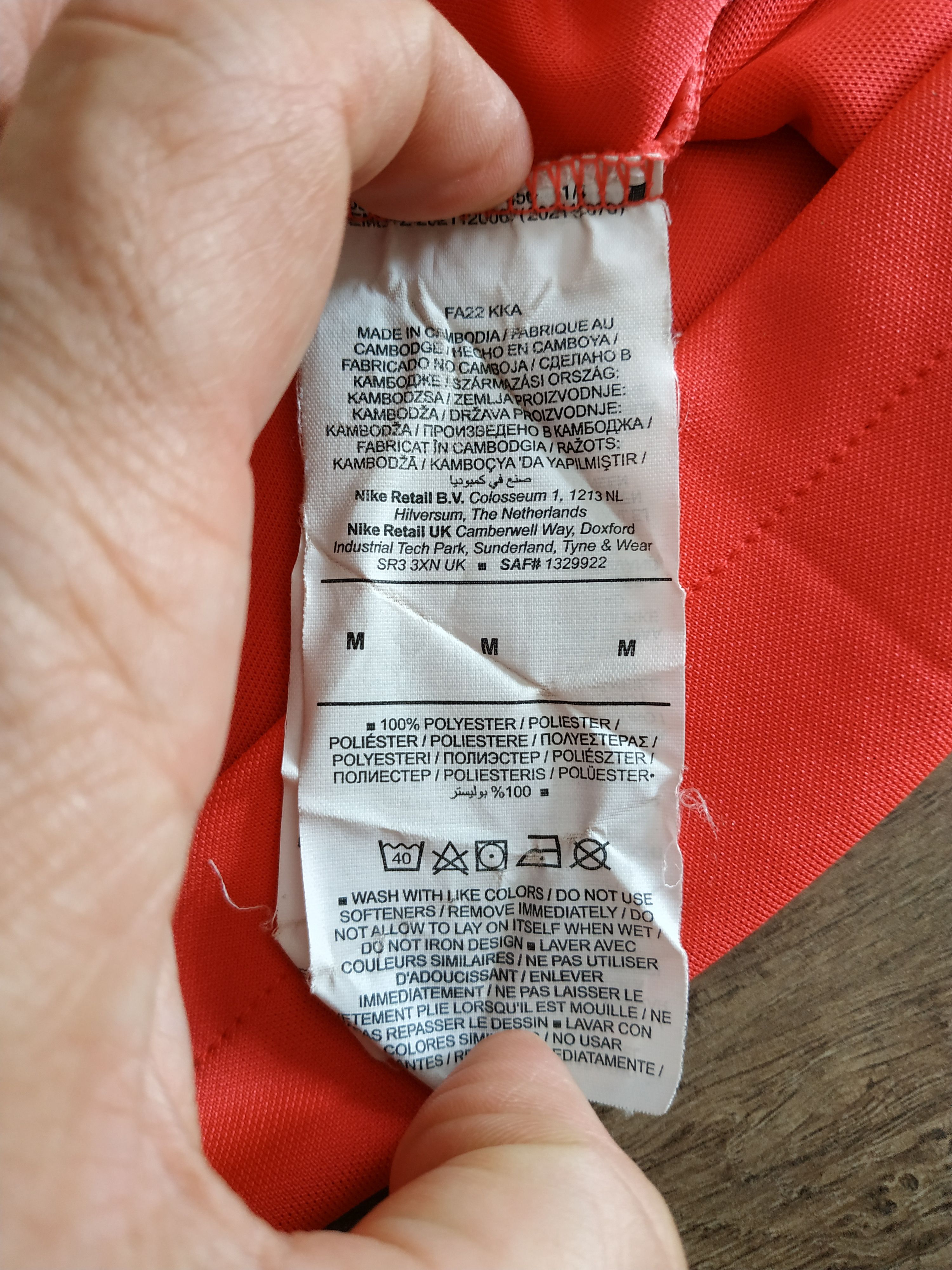 Nike Nike FC Liverpool Dri-Fit Men's 2022 Jersey, s. MEDIUM Size US M / EU 48-50 / 2 - 10 Thumbnail