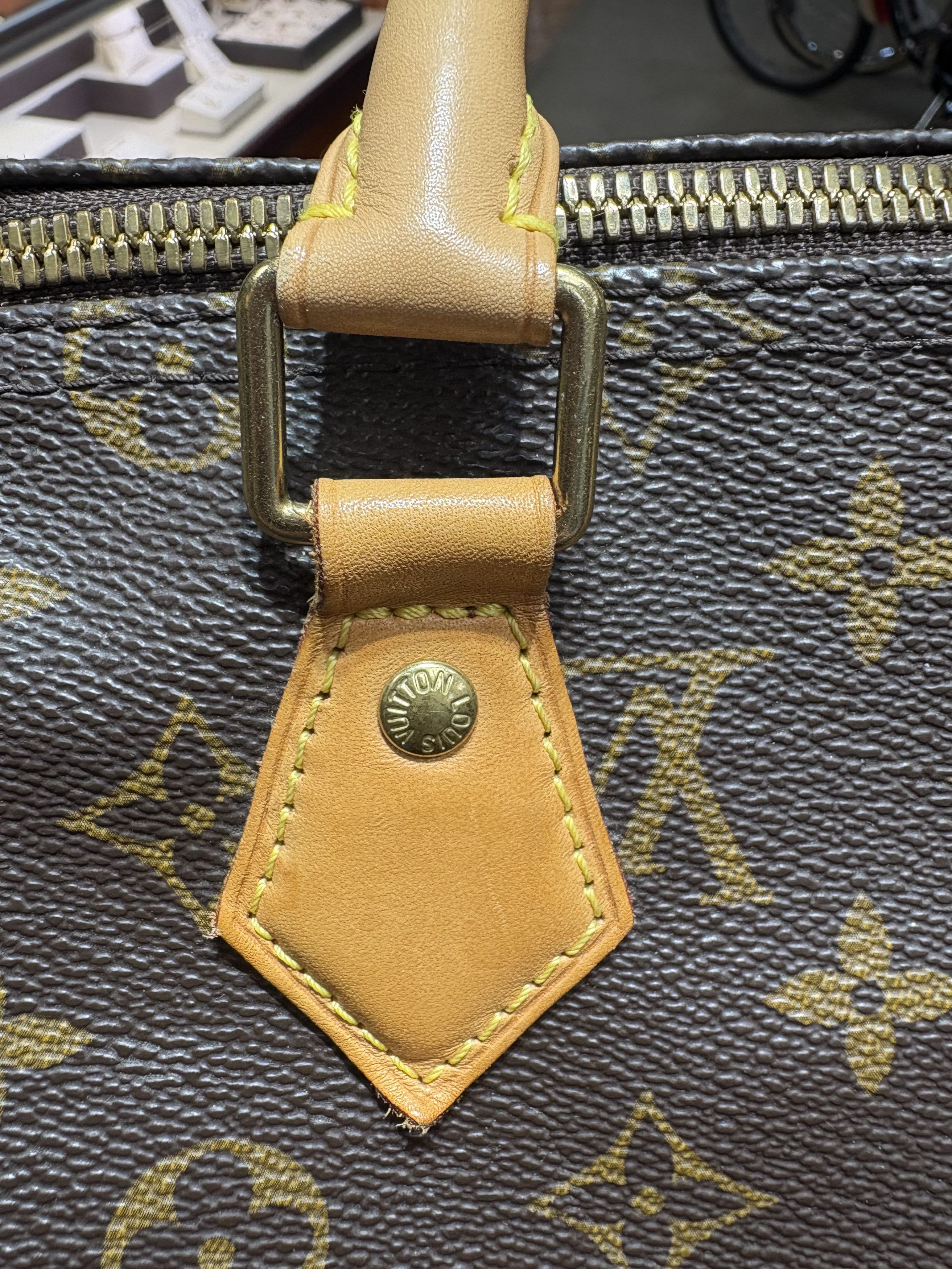 Louis Vuitton Speedy Bandouliere 35 Monogram Size ONE SIZE - 10 Thumbnail