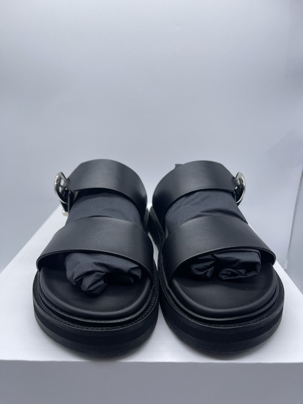 Bottega Veneta Celine Tippi Leather Sandals size 41 Size US 8 / EU 41 - 3 Thumbnail