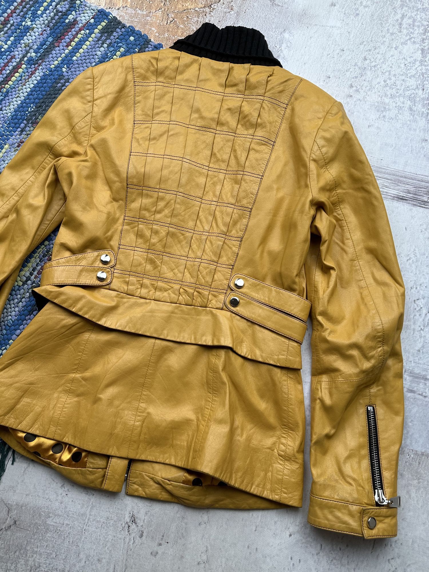 Vintage Vintage Leather Jacket With Bondage A472D15(245) Size M / US 6-8 / IT 42-44 - 8 Thumbnail