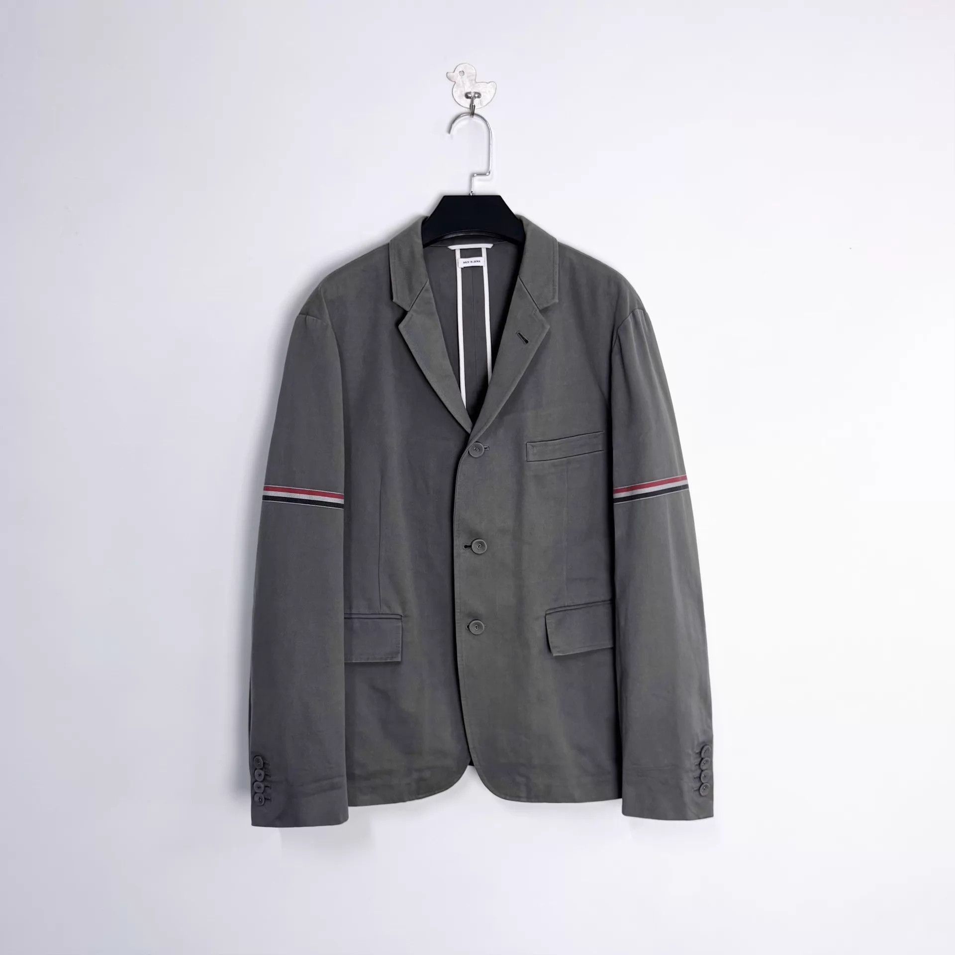 Thom Browne Gray Blazer with Striped Sleeves, Size L Size US L / EU 52-54 / 3 - 1 Thumbnail
