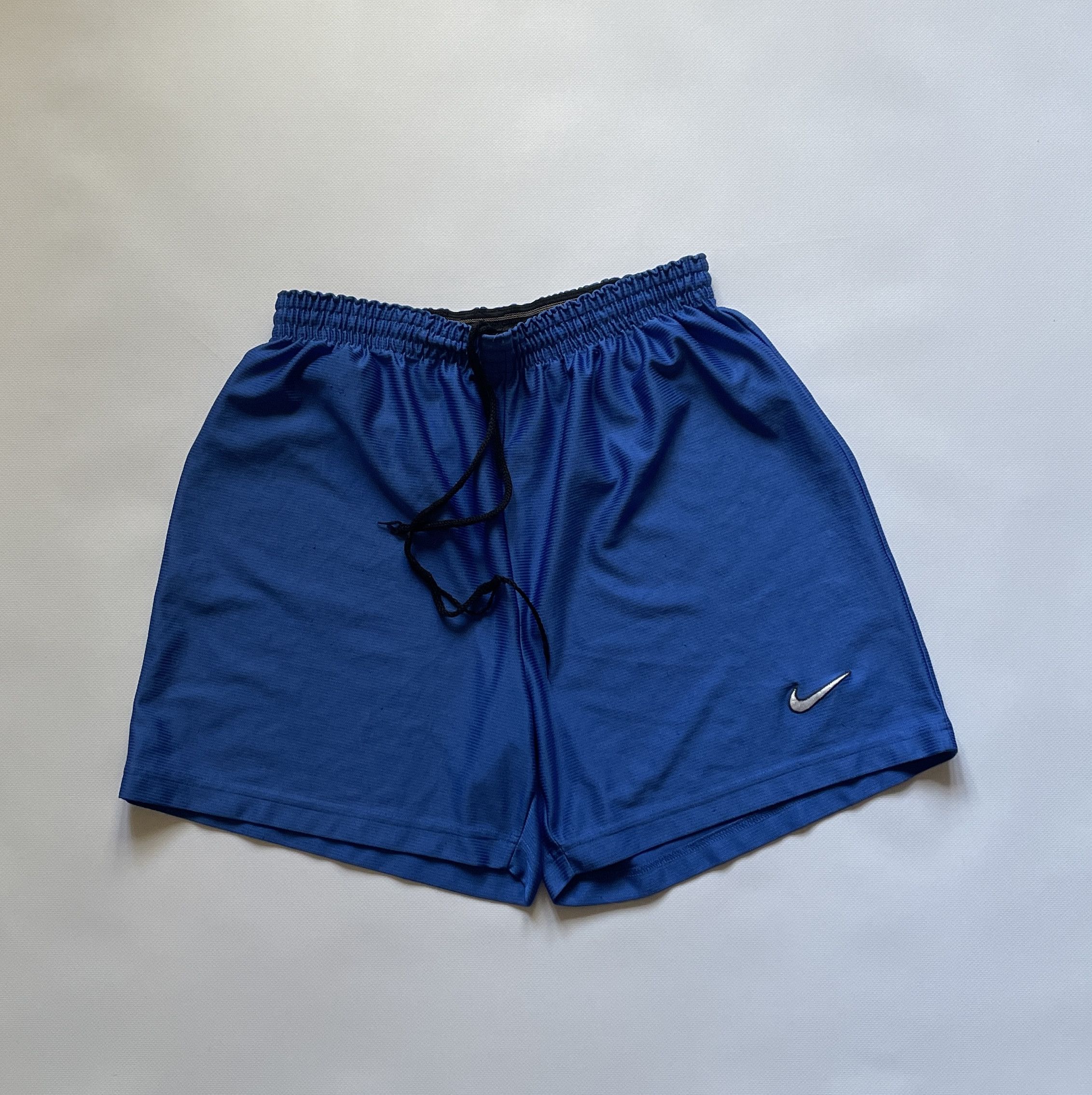 Nike Vintage NIKE Y2K Football Shorts Soccer RARE Size US 34 / EU 50 - 1 Thumbnail