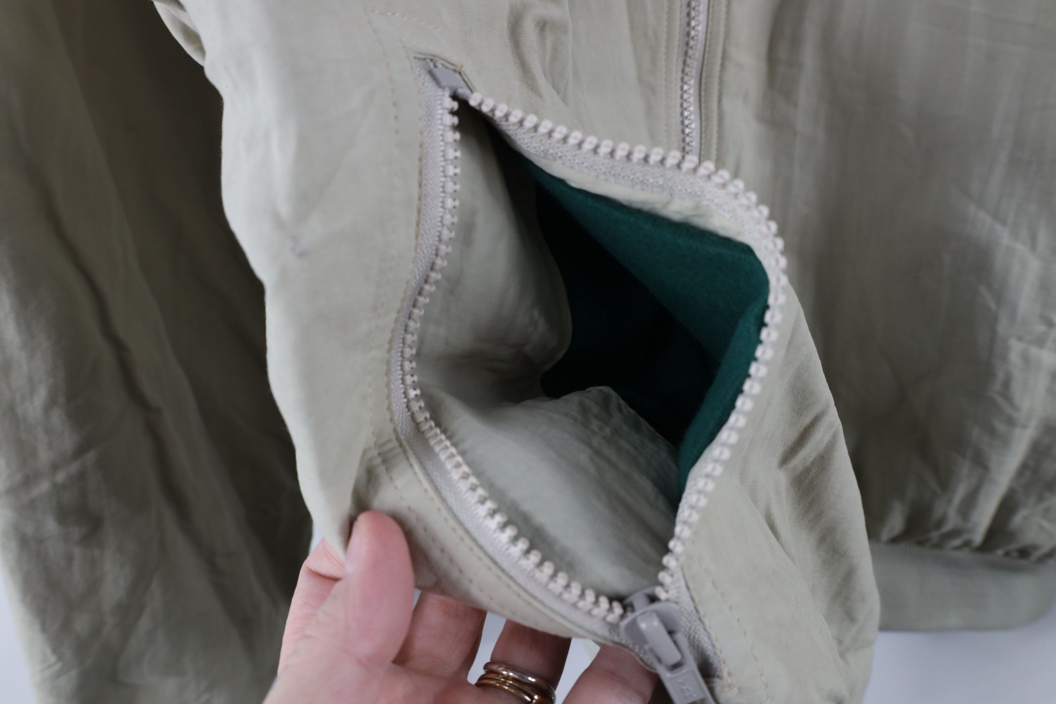 Eddie Bauer × Vintage Vintage 90s Eddie Bauer Fleece Lined Bomber Jacket Beige Size US S / EU 44-46 / 1 - 6 Thumbnail