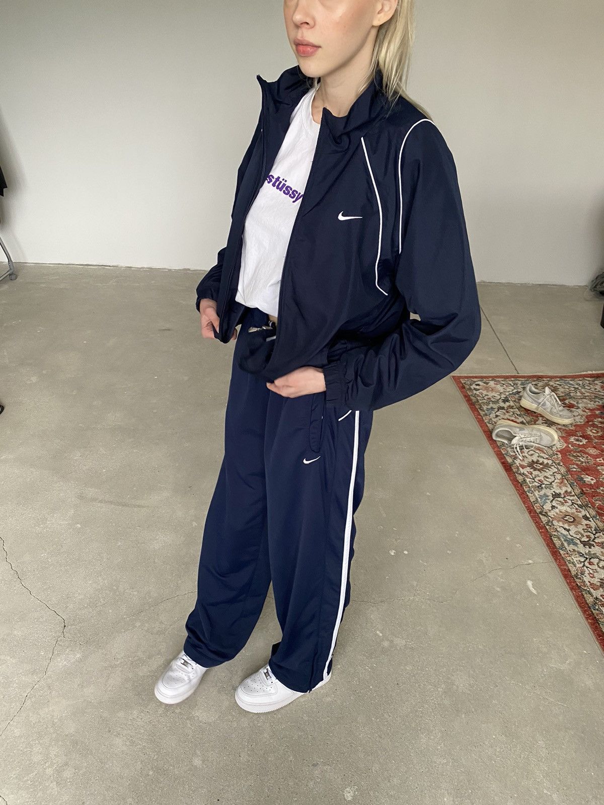 Vintage Vintage Nike Womens Track Top Jacket Size S / US 4 / IT 40 - 6 Thumbnail