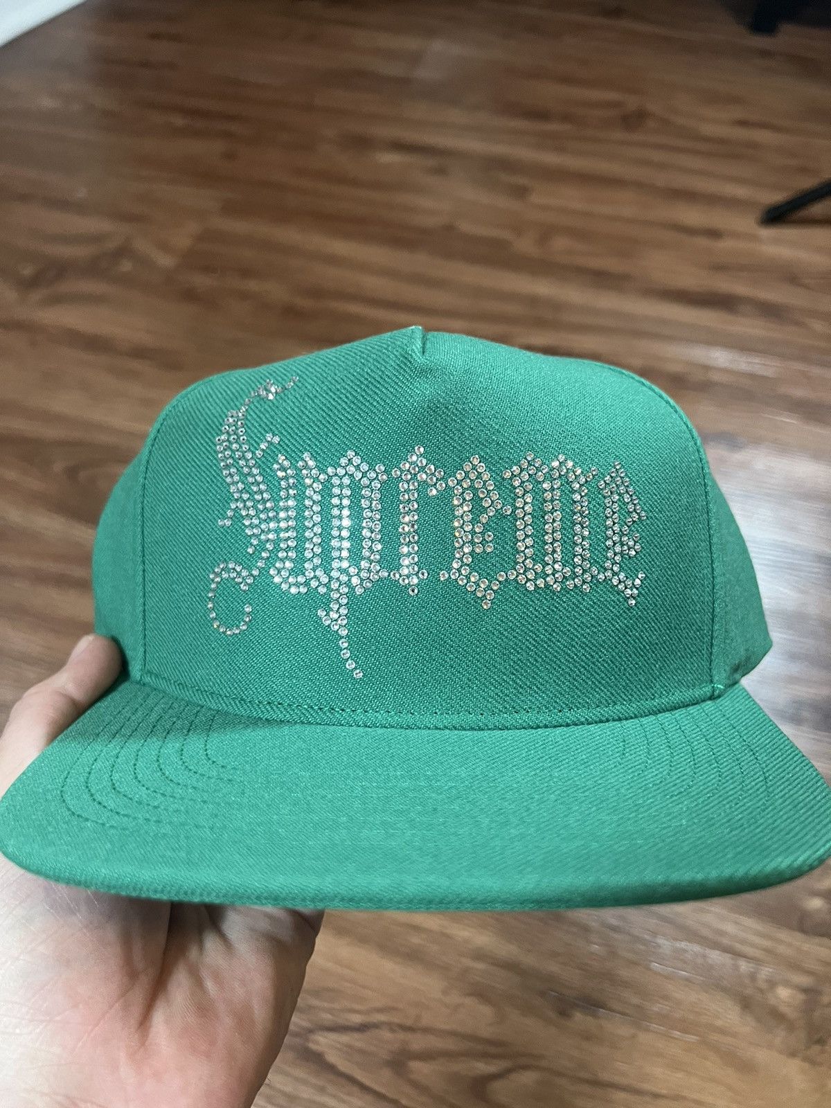 Hypebeast × Supreme Supreme Rhinestone 5-Panel Size ONE SIZE - 1 Thumbnail