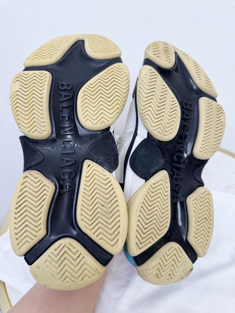 Balenciaga Balenciaga Dad Sneakers Size 35 for Sale-2505 Size US 4.5 / IT 34.5 - 9 Thumbnail