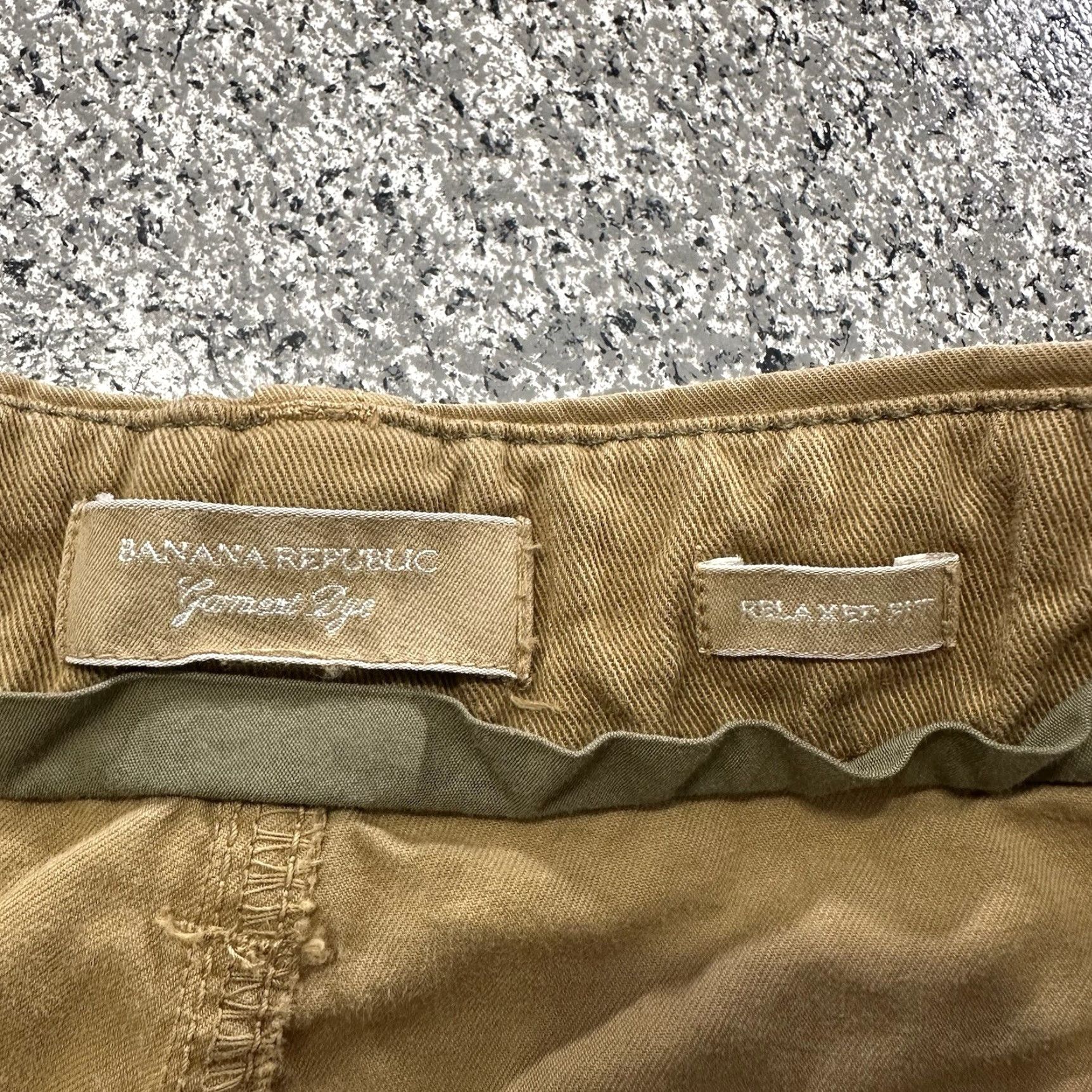 Banana Republic Banana Republic Pants Womens 8 Cargo 29x29 Tan Brown Cotton Classic Relaxed Fit 90s Y2K Cargo Pants Womens 8 Regular Brown Size 30" / US 8 / IT 44 - 6 Thumbnail