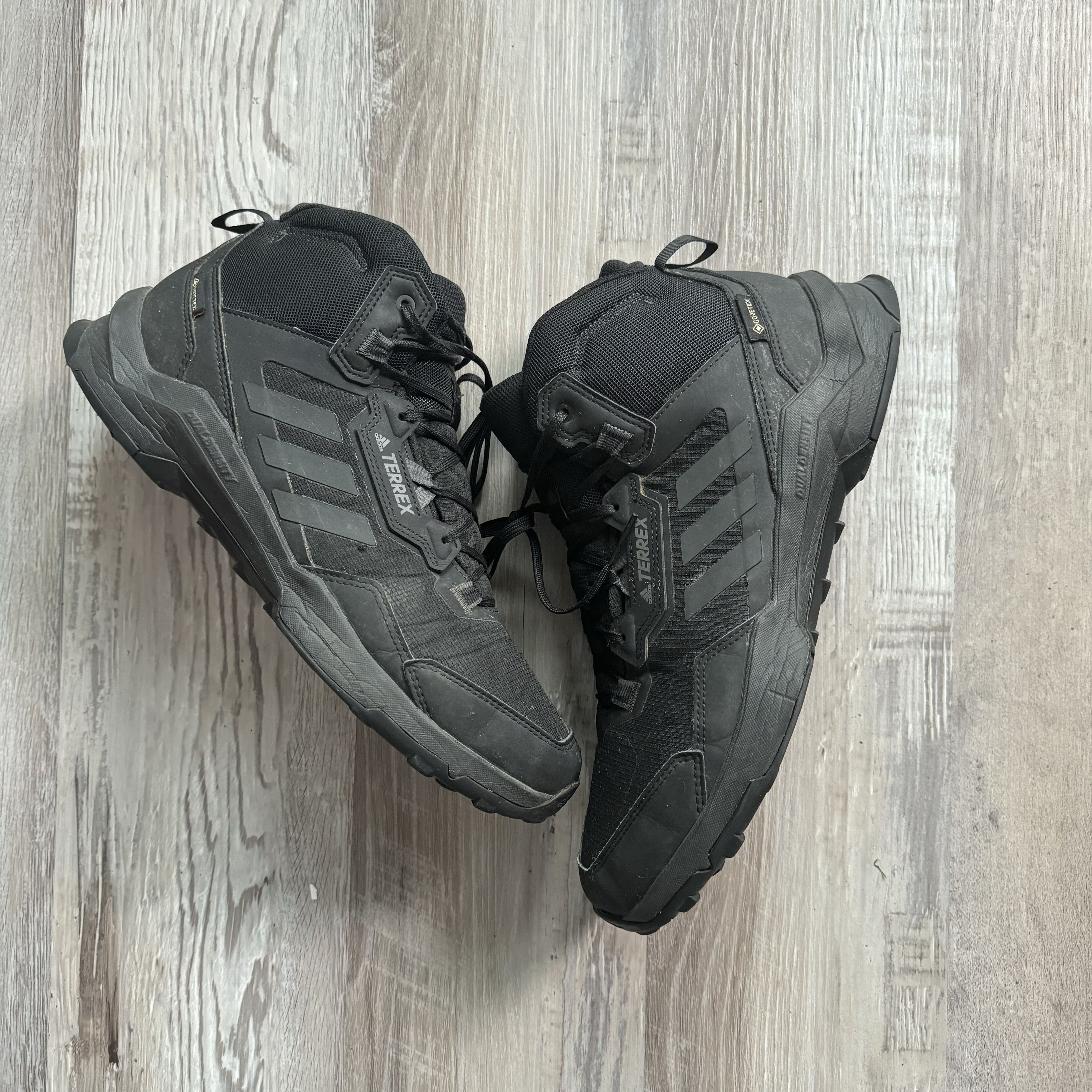 Adidas ADIDAS • GORE-TEX® Terrex AX4 Mid (11.5M) Size US 11.5 / EU 44-45 - 9 Thumbnail