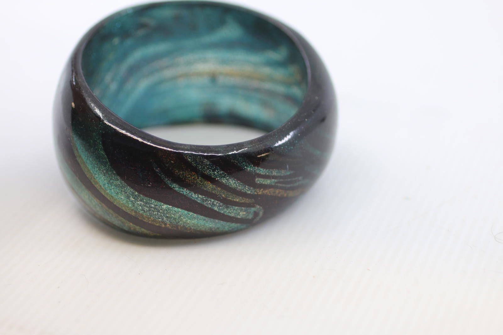 The Unbranded Brand Vintage Green BlackSwirl Resin BangleWide Statement bracelet Size ONE SIZE - 6 Thumbnail