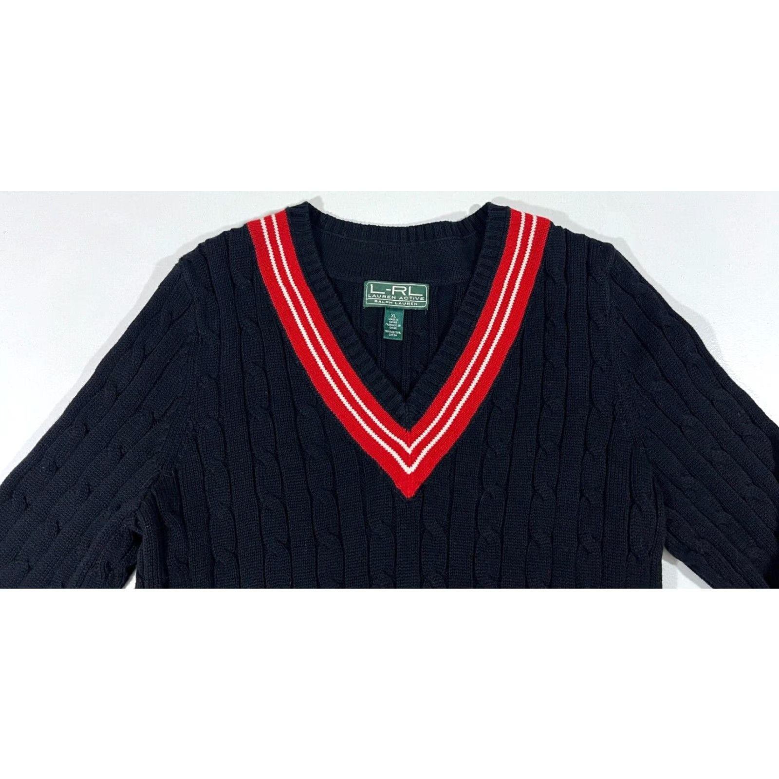 Ralph Lauren VINTAGE Lauren Ralph Lauren Women's Cable Knit V-Neck Cricket Sweater XL Black Pullover Knit Classic, Preppy Mens? Women? (adjust) Size XL / US 12-14 / IT 48-50 - 5 Thumbnail