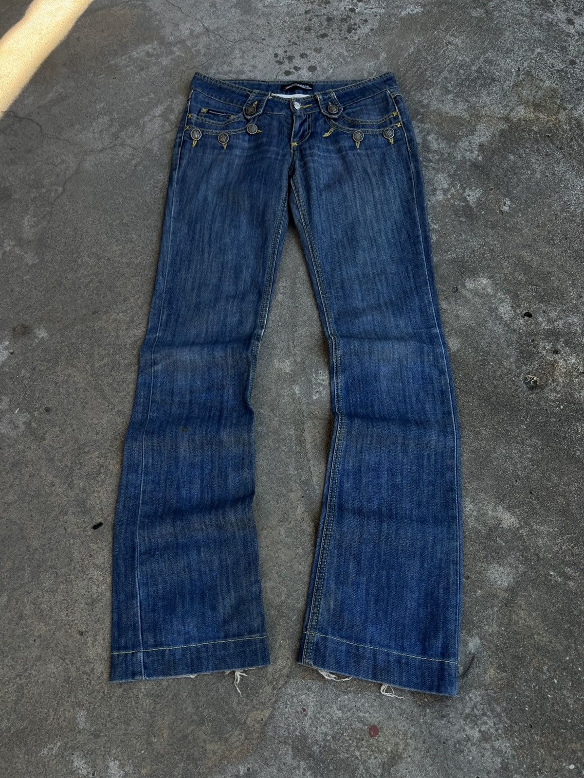 Dolce & Gabbana Crazy Vintage Dolce Gabbana Flared Bootcut Jeans Metal Logo Size 30" / US 8 / IT 44 - 6 Thumbnail