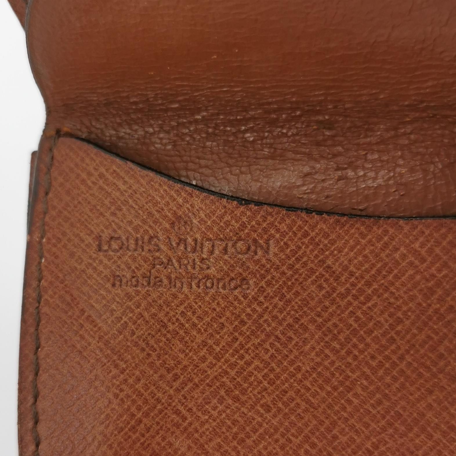 Louis Vuitton Louis Vuitton (LV) Cowhide Monogram Printed Second-hand Coi Size ONE SIZE - 2 Thumbnail