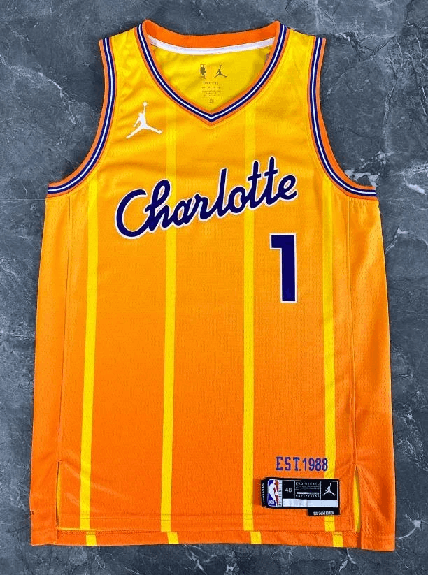 NBA 26 Charlotte Hornets 1 LaMelo Ball Jersey Size US M / EU 48-50 / 2 - 1 Thumbnail