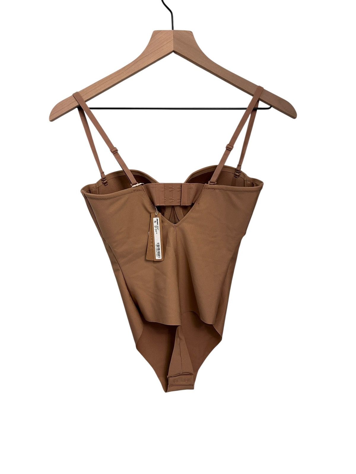 SKIMS NWT Skims Body Underwire Thong Bodysuit Sienna S ( SOLD OUT) Size S / US 4 / IT 40 - 6 Thumbnail
