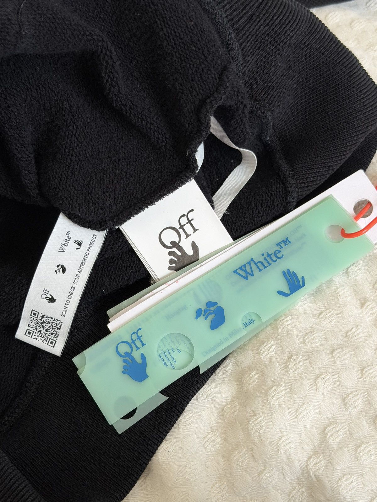 Off-White Off White Helvetica Hoodie Size US M / EU 48-50 / 2 - 16 Thumbnail