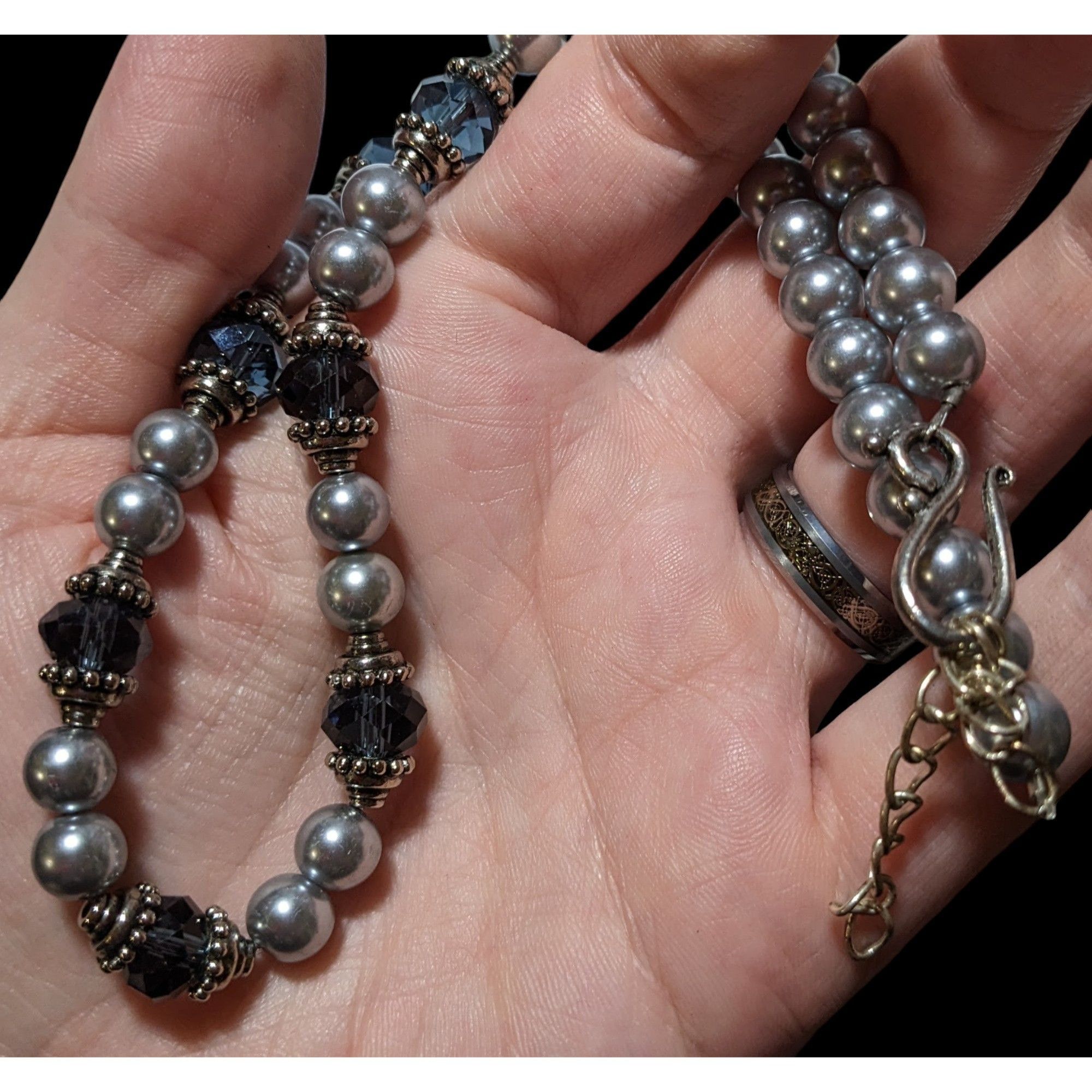 Other Elegant Silver Faux Pearl Beaded Glass Necklace Size ONE SIZE - 4 Thumbnail