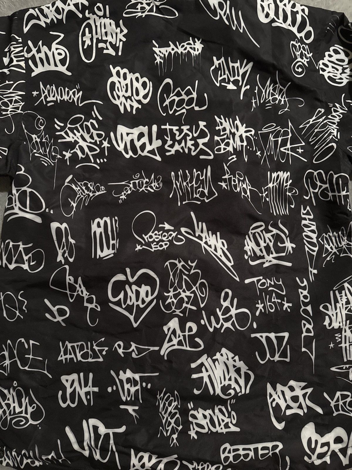 Other Vintage 90s Graffiti Nylon Rain Jacket Parka Medium/Large Size US L / EU 52-54 / 3 - 3 Thumbnail