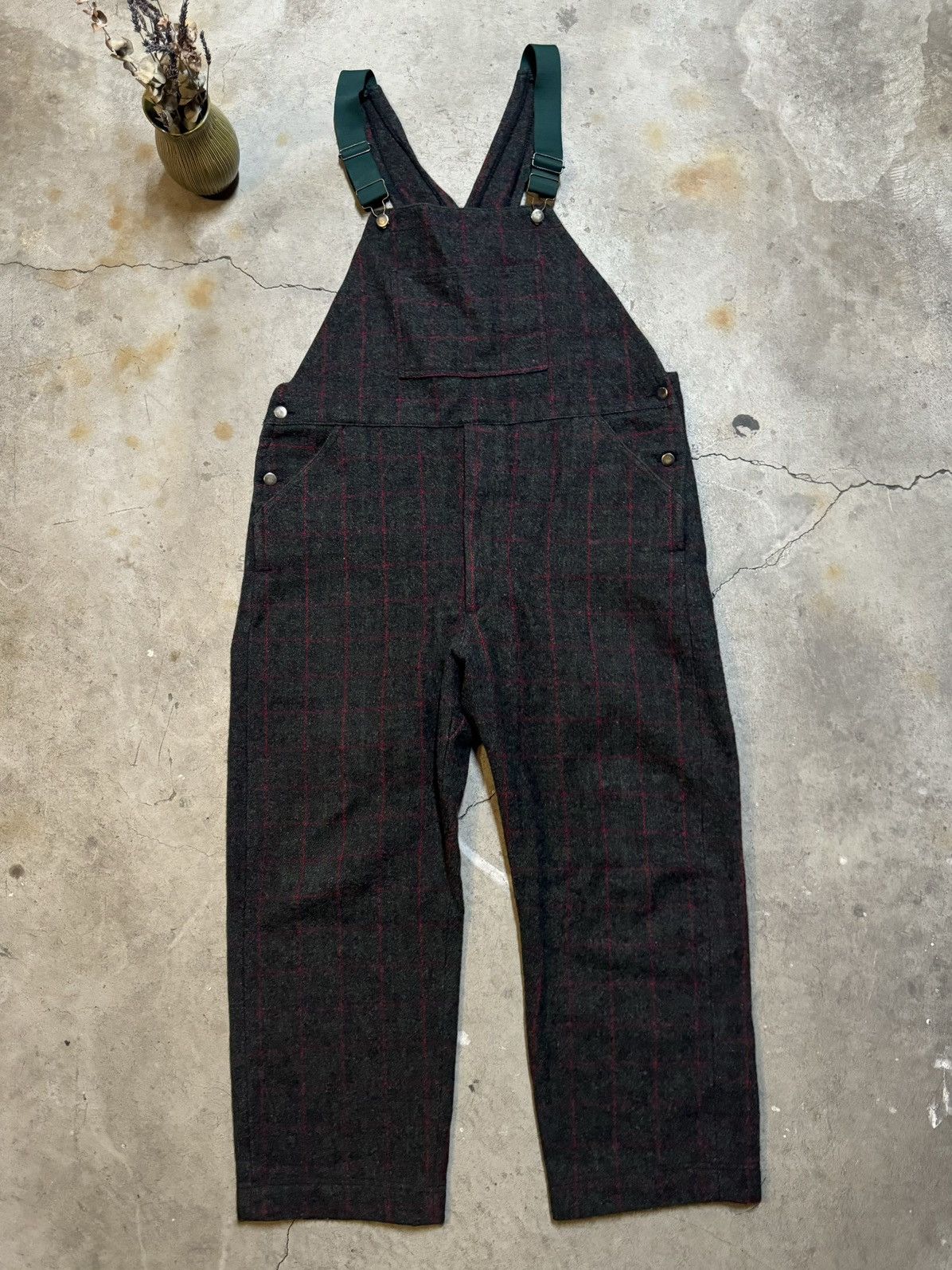Johnson Woolen Mills × Vintage Vintage Johnson Woolen Mills Overalls Size Large Made in USA Size US 38 / EU 54 - 1 Thumbnail
