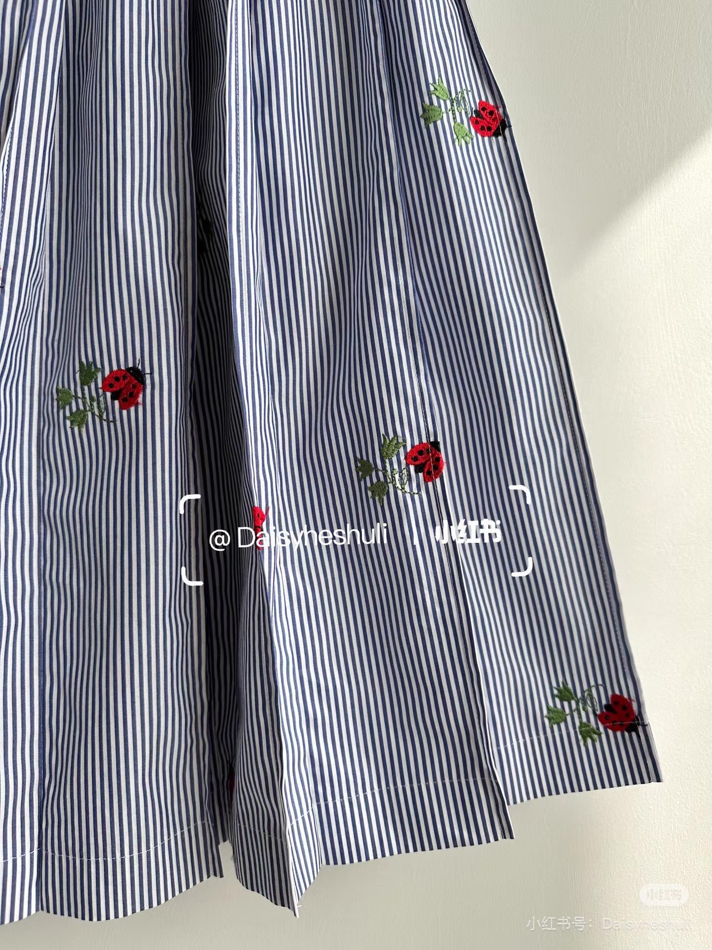 Comme des Garcons Comme des Garçons Tricot Beetle Embroidery Pleated Skirt。Ｑ24 Size 36" / US 14 / IT 50 - 4 Thumbnail