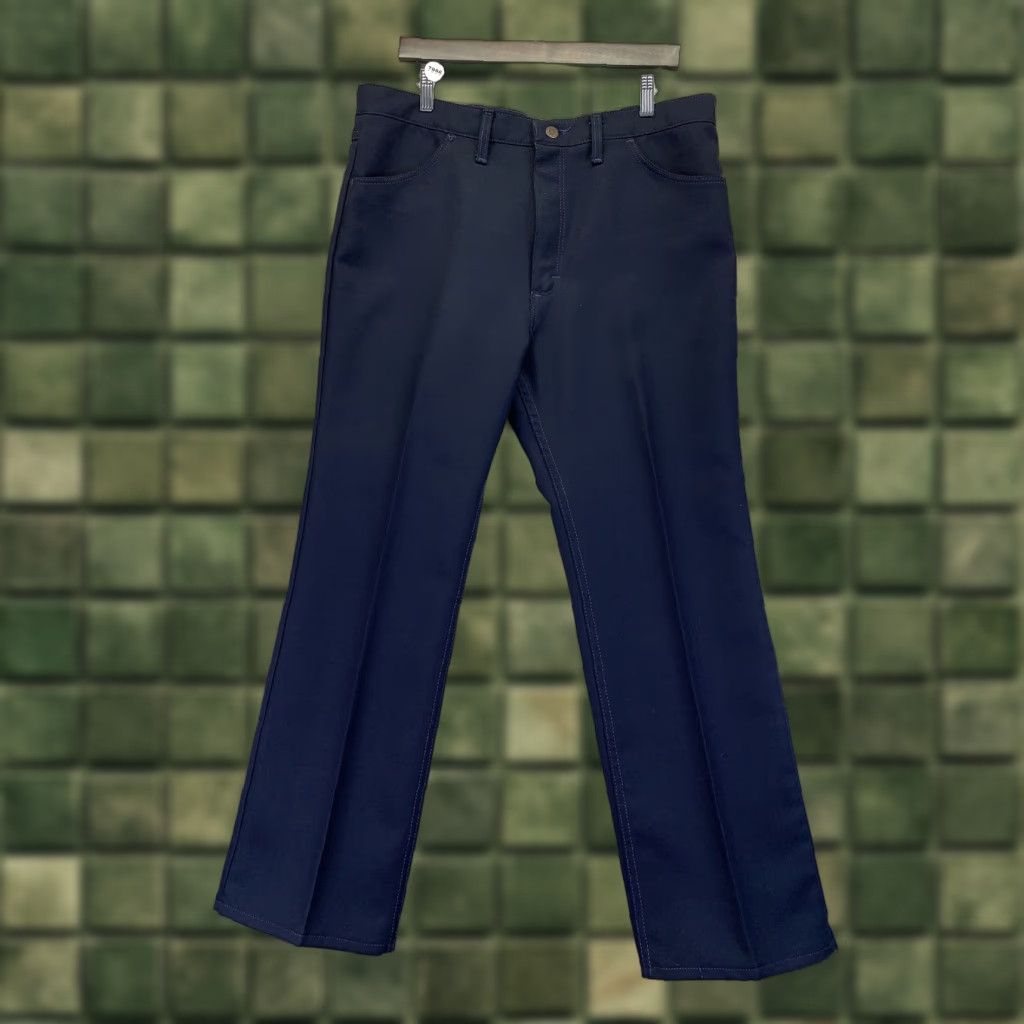 Wrangler VINTAGE Wrangler Mens Blue Work Pants Made in USA-38x30-7986 Size US 38 / EU 54 - 1 Thumbnail