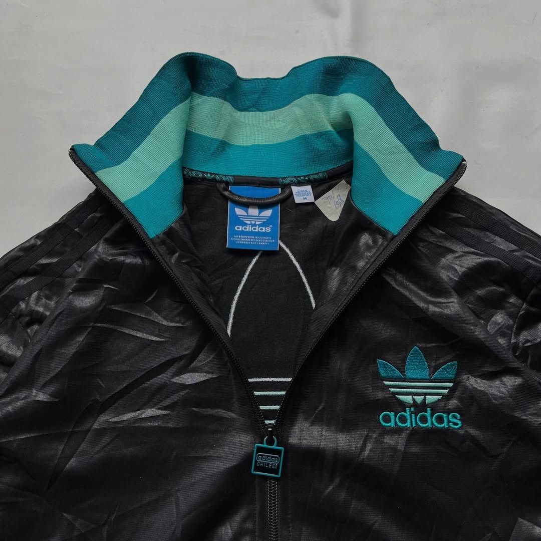 Adidas Adidas Chile 62 Size US M / EU 48-50 / 2 - 3 Thumbnail