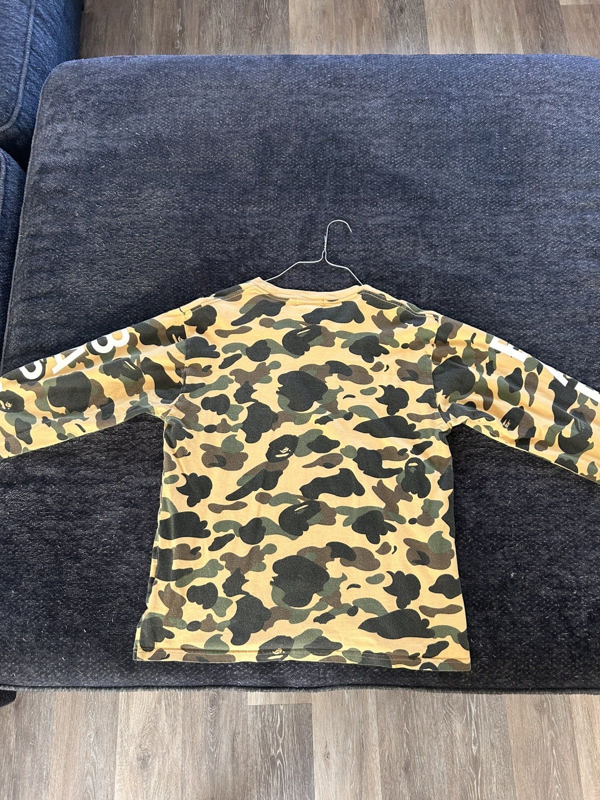 Bape Bape Camo Long Sleeve T-Shirt (L) Size US L / EU 52-54 / 3 - 2 Thumbnail