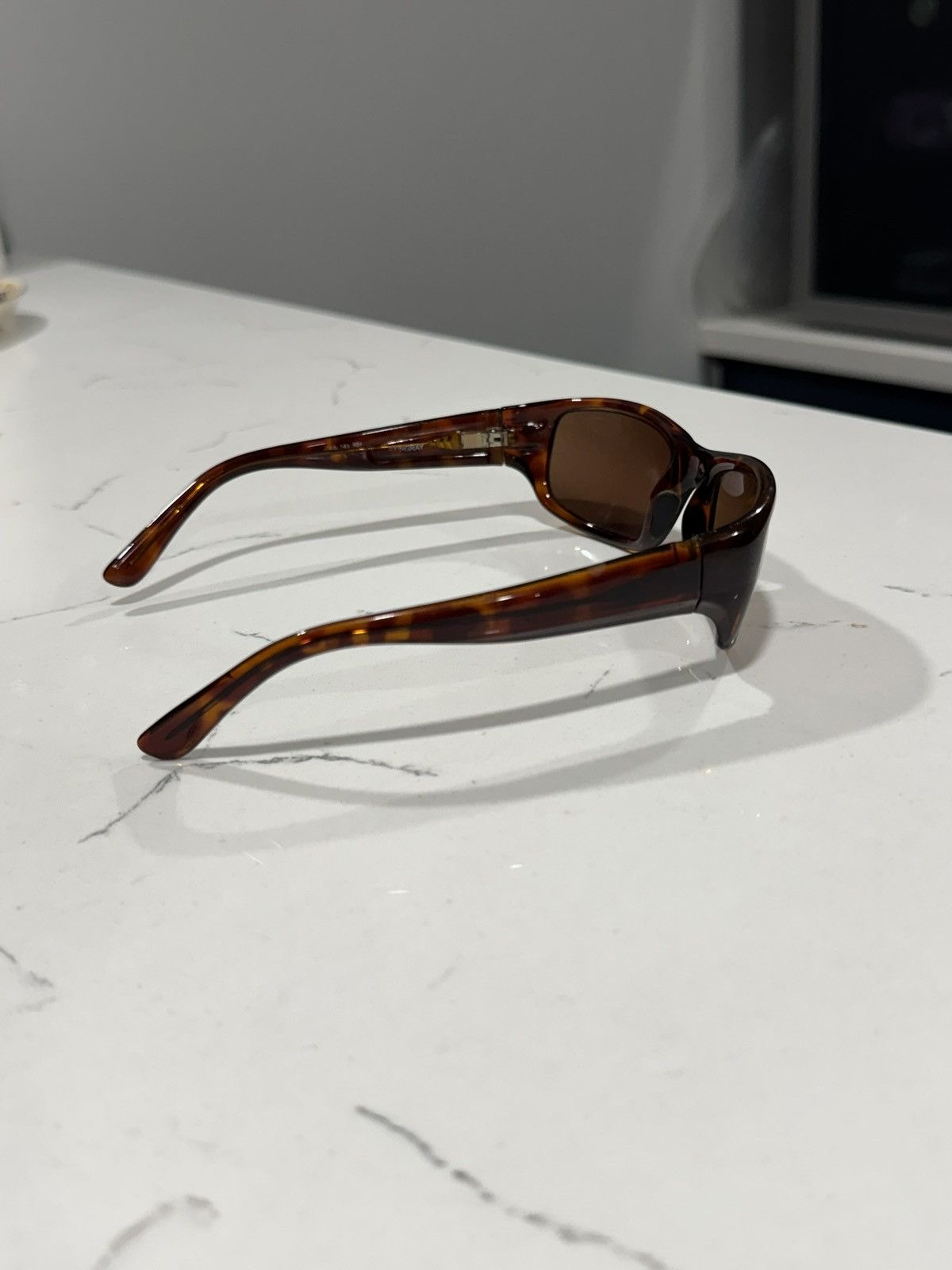 Maui Jim Vintage Maui Jim Stingray MJ-103-10 Y2K Wrap Sunglasses Size ONE SIZE - 2 Thumbnail