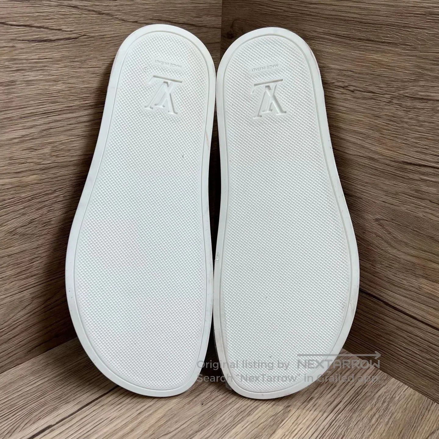 Louis Vuitton Louis Vuitton Silver Embossed Slippers. Size US 8 / EU 41 - 5 Thumbnail