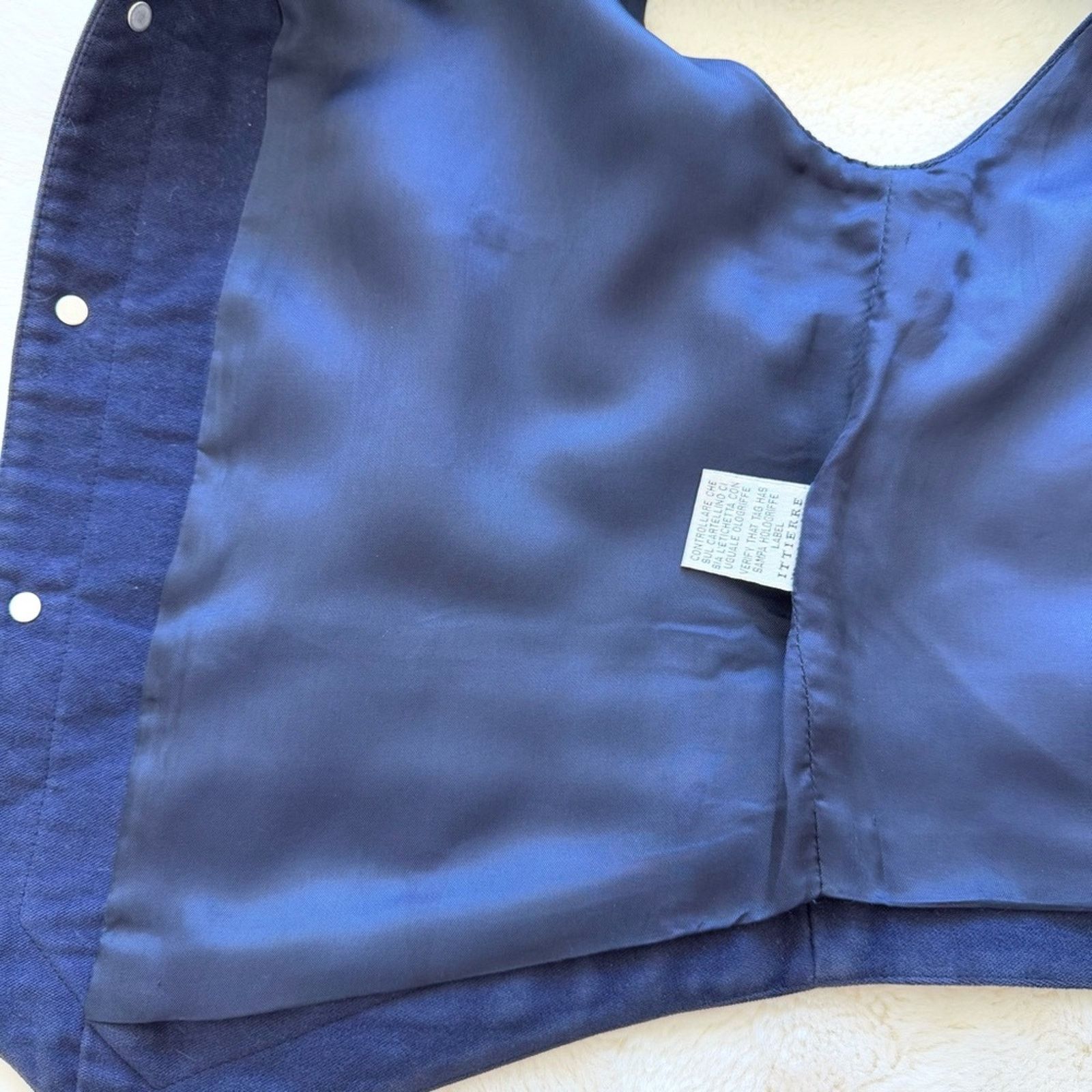 Versace Vintage Versace men’s vest size M Authentic Size US M / EU 48-50 / 2 - 8 Thumbnail