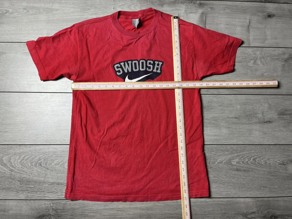 Nike Vintage Nike T-shirt swoosh size Medium Size US M / EU 48-50 / 2 - 6 Thumbnail