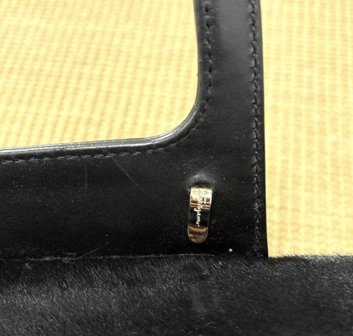 Salvatore Ferragamo Salvatore Ferragamo Pony Hair Handbag J29 Size ONE SIZE - 5 Thumbnail