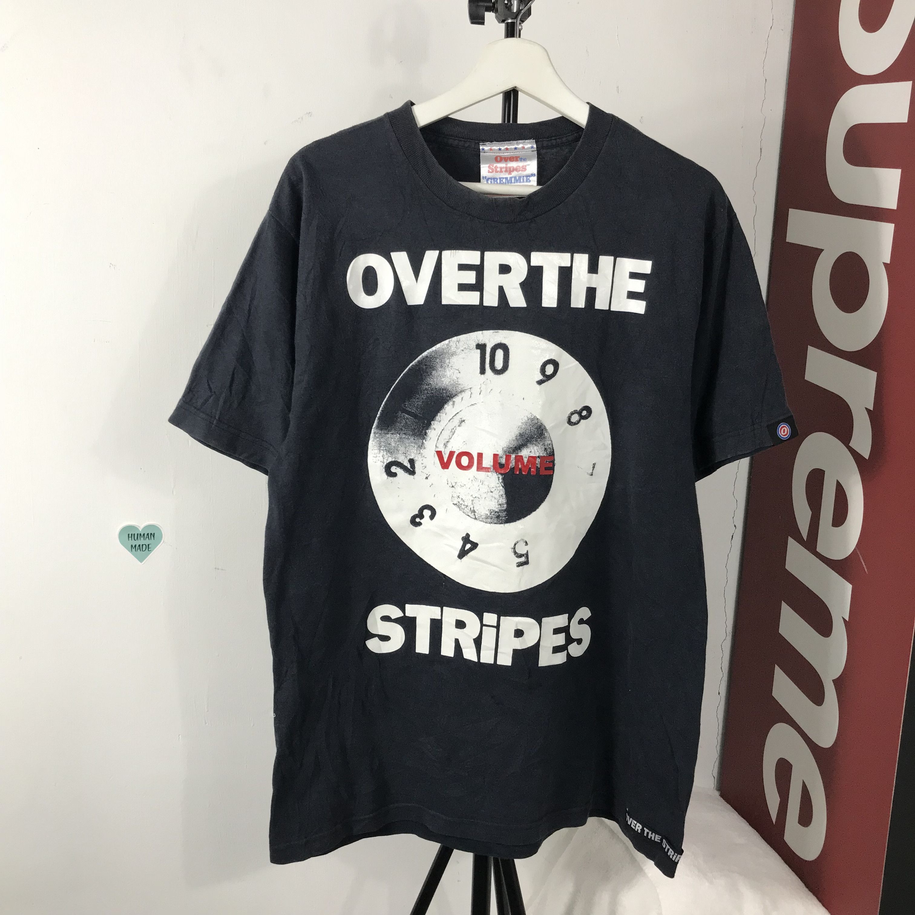 OVER THE STRiPES vintage artwork Over the Stripes timex photog time important Size US L / EU 52-54 / 3 - 1 Thumbnail